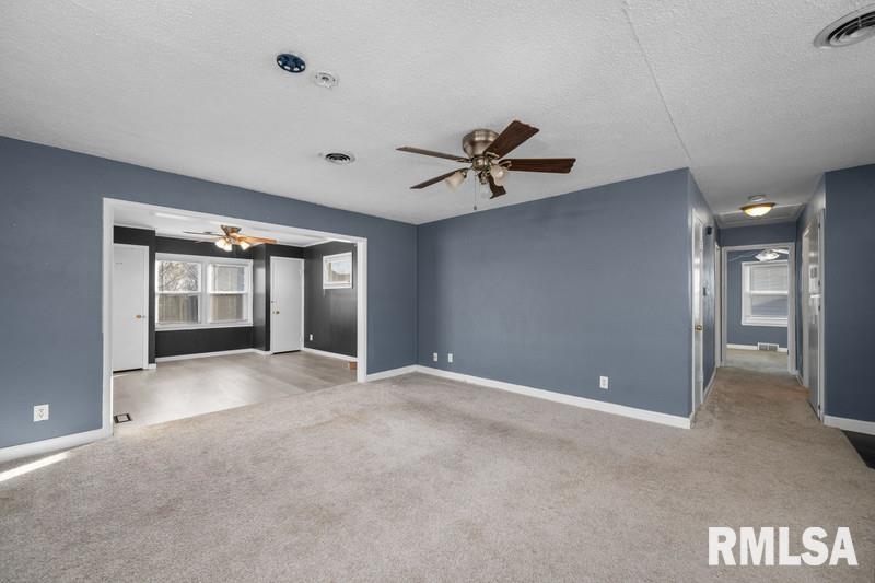 2838 38th Avenue Property Photo 13