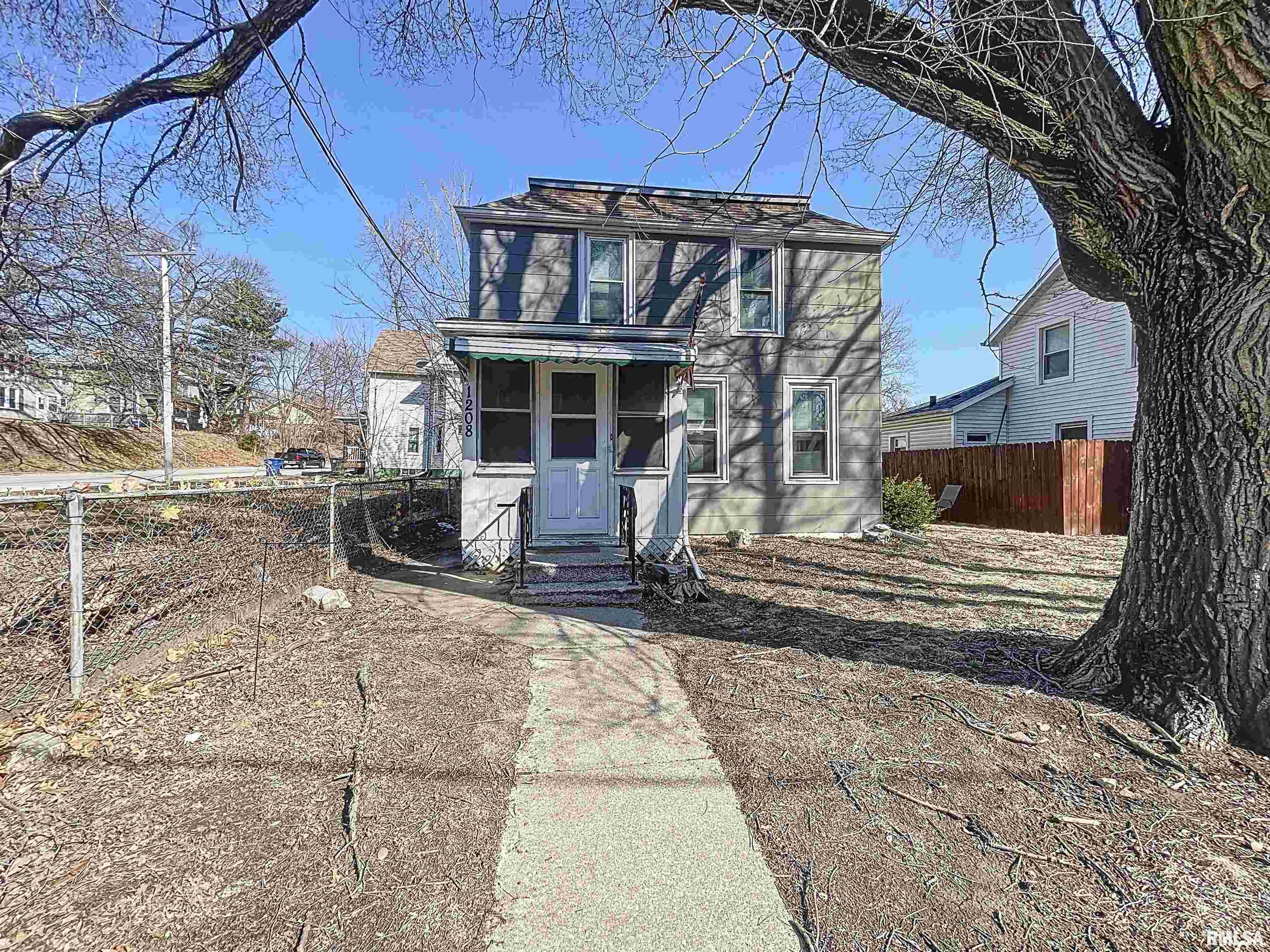 1208 17th Street Property Photo