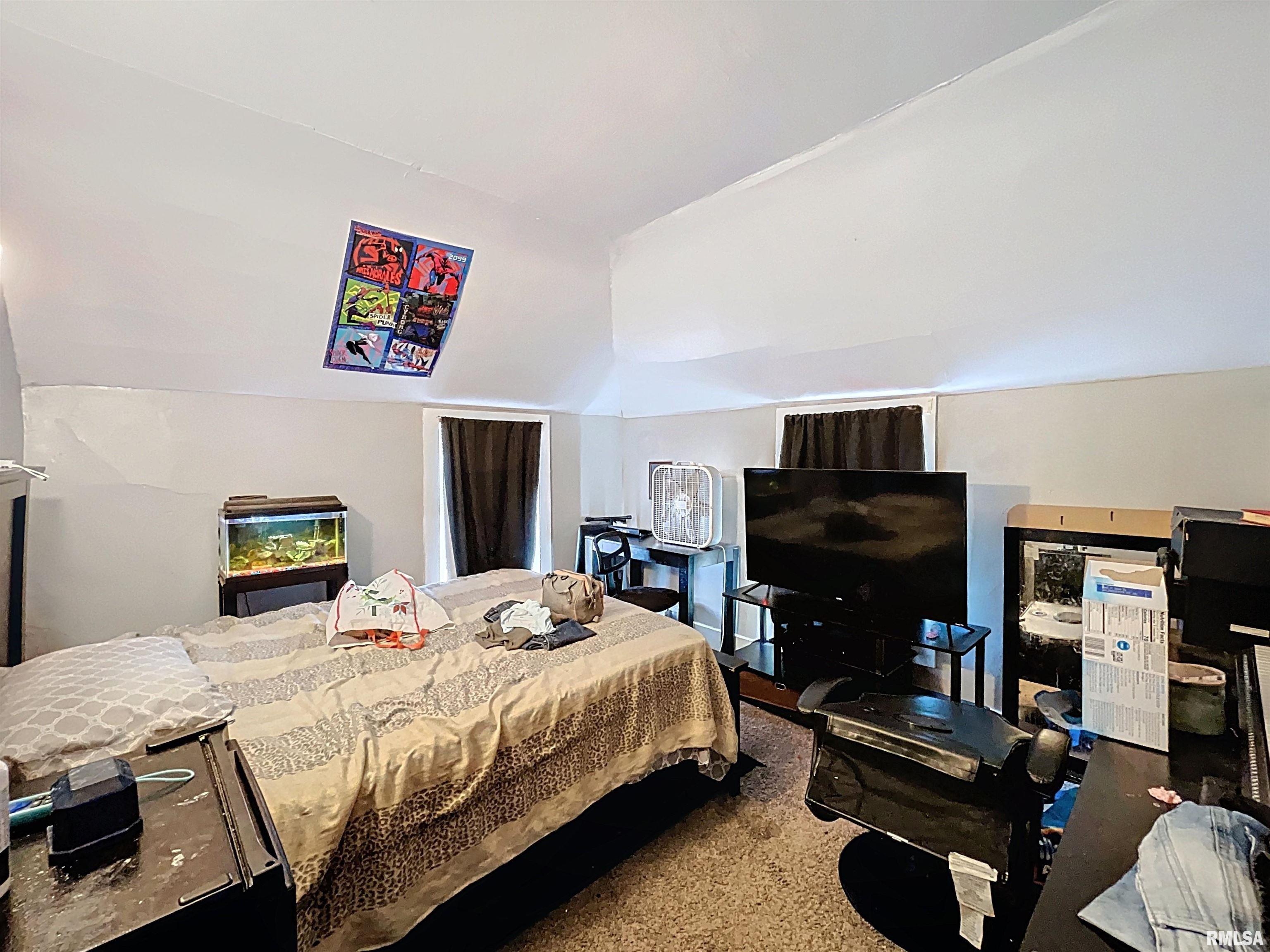 1208 17th Street Property Photo 9