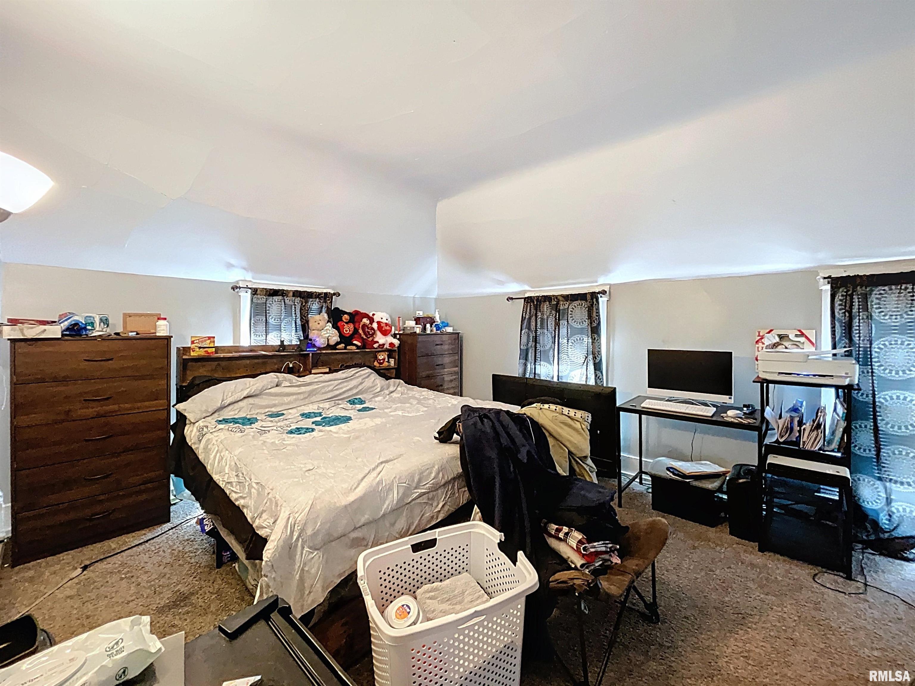 1208 17th Street Property Photo 11