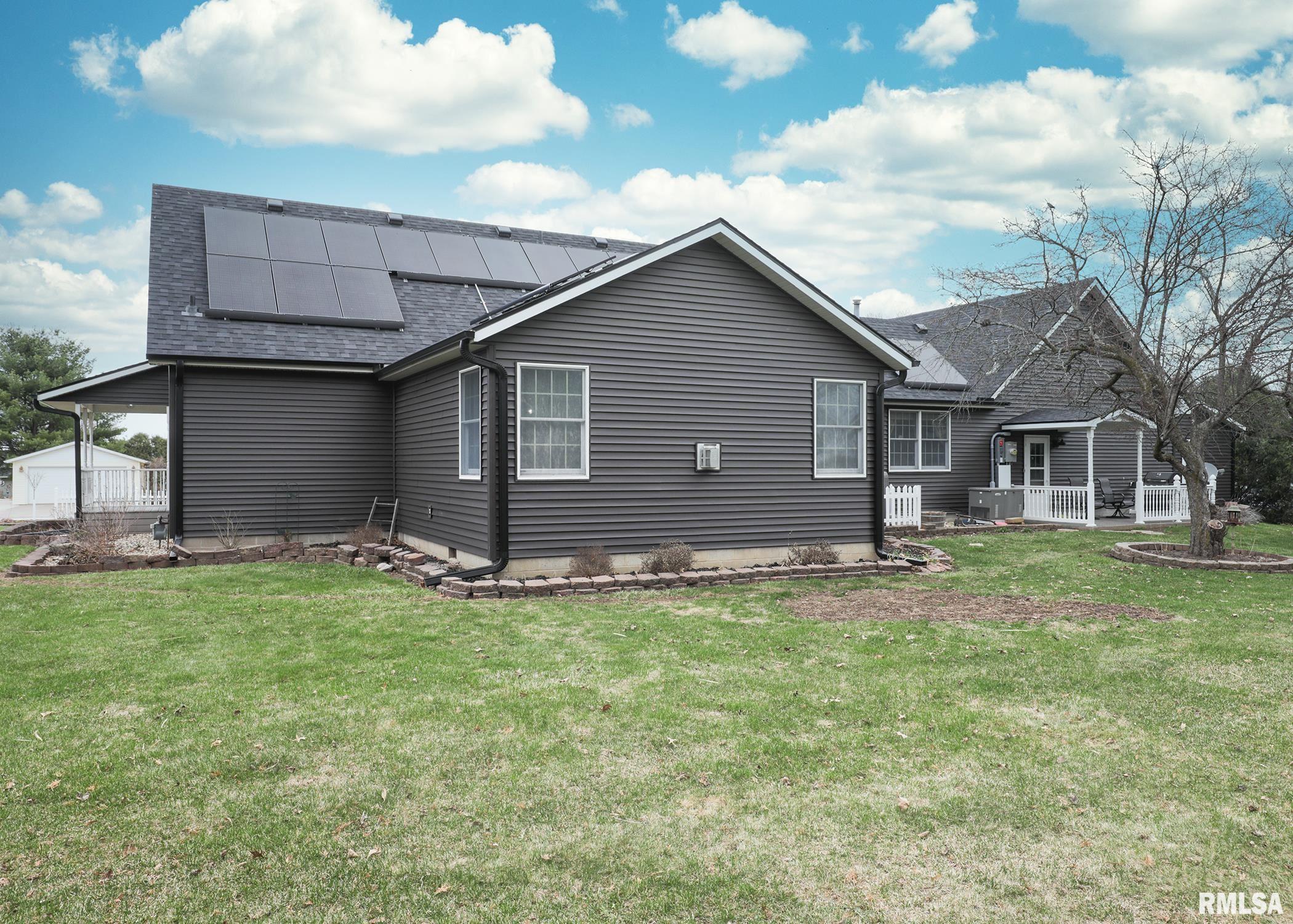 417 Margaret Street Property Photo 12
