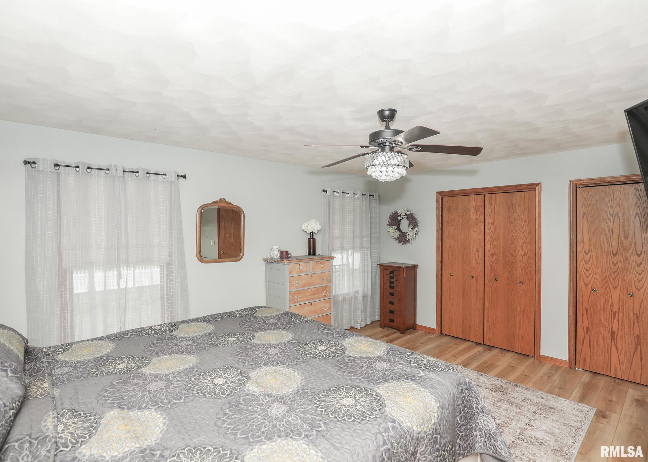 417 Margaret Street Property Photo 35
