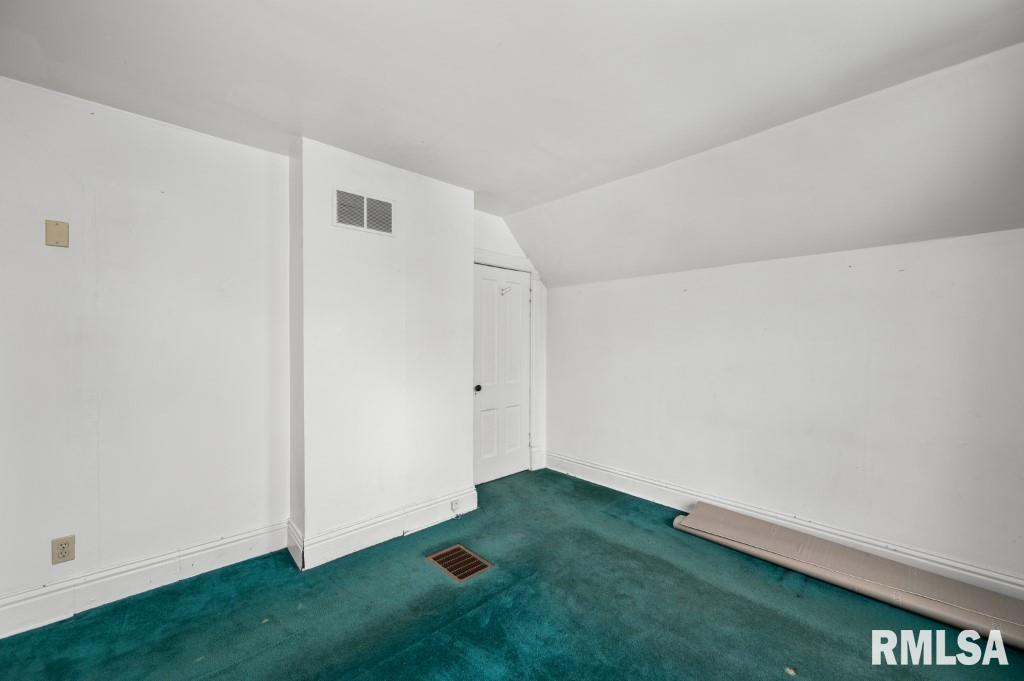 540 24th Avenue Property Photo 20