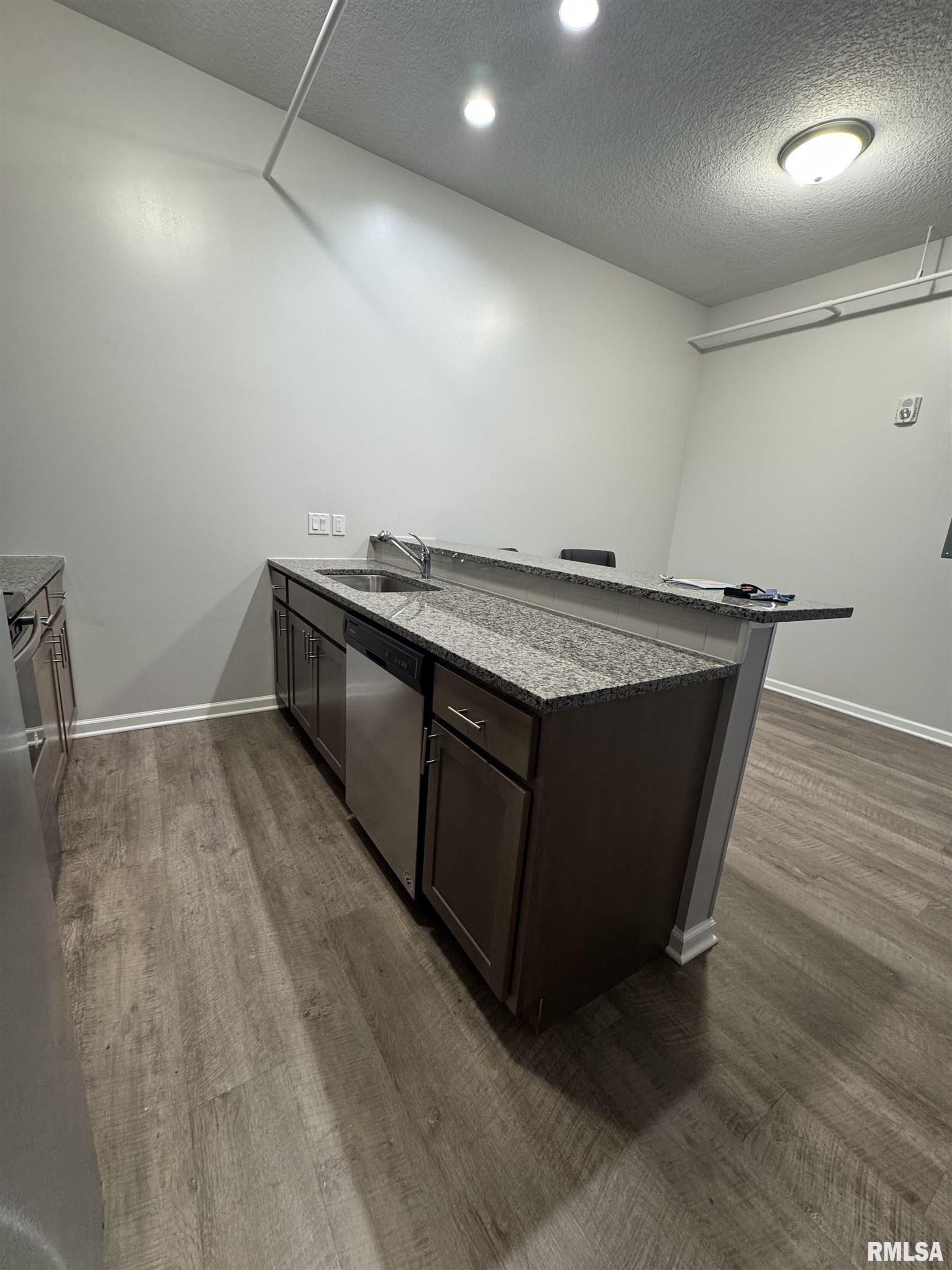 313 20th Street Property Photo 2