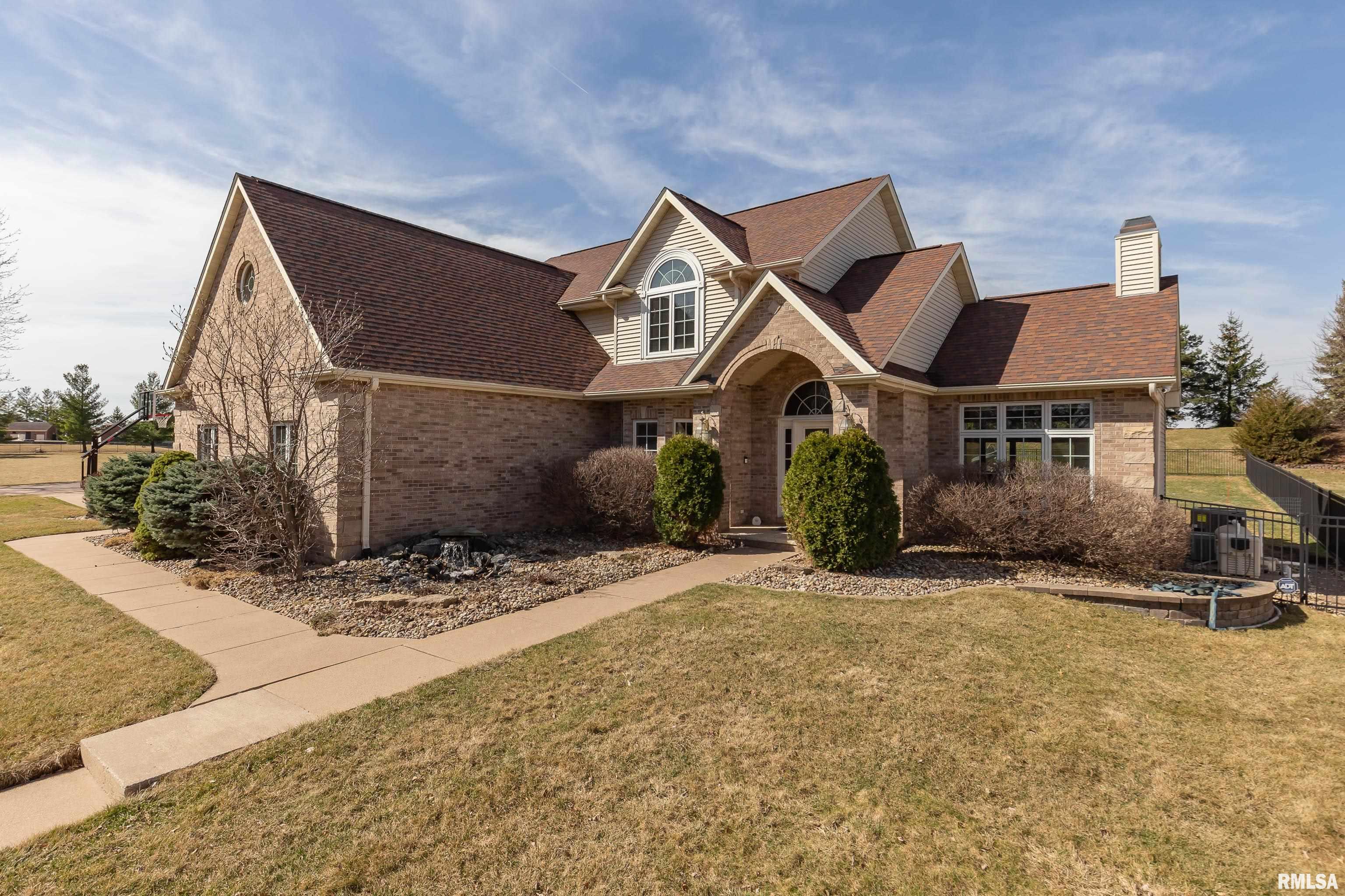 4934 Foxborough Court Property Photo