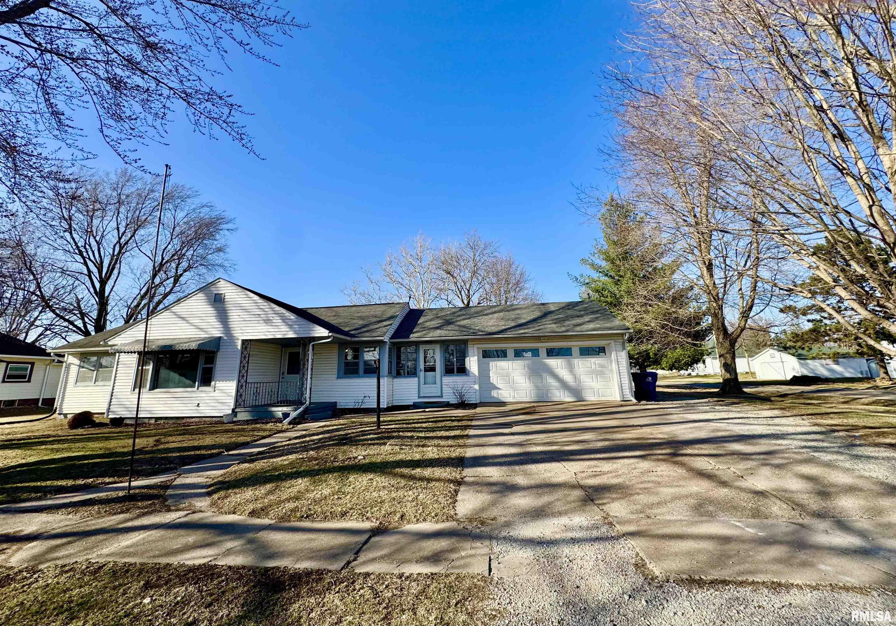 111 E Liberty Street Property Photo