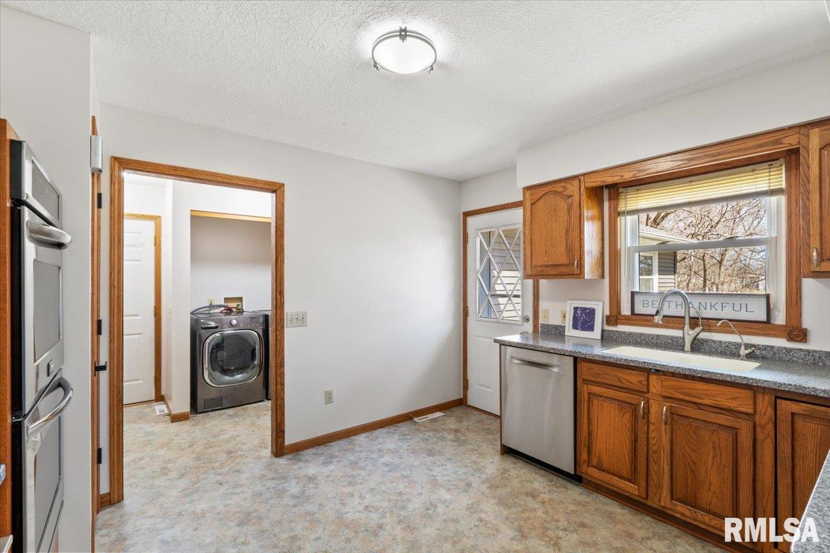 39 E Timberline Drive Property Photo 14