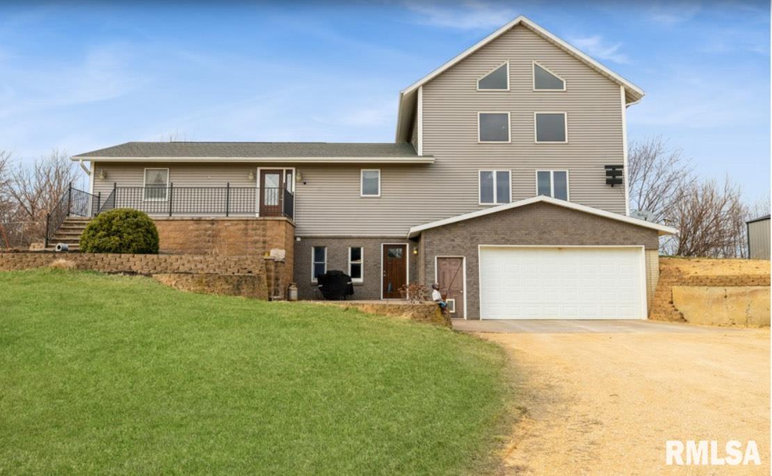 4460 160th Street Property Photo 2