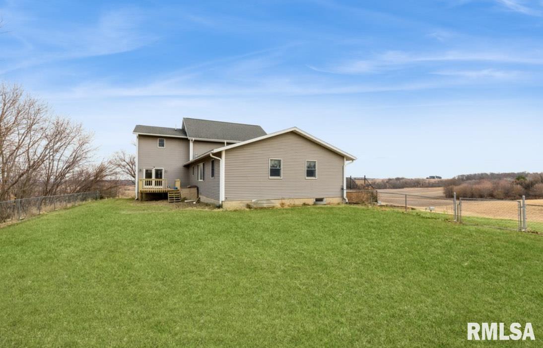 4460 160th Street Property Photo 6