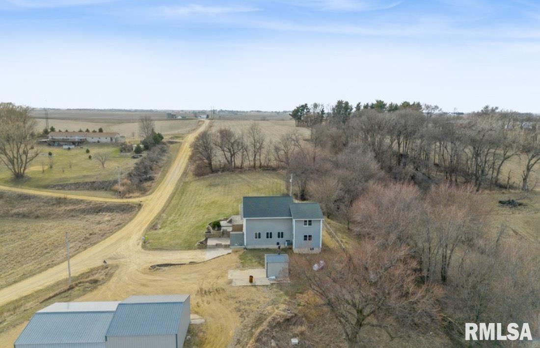 4460 160th Street Property Photo 9