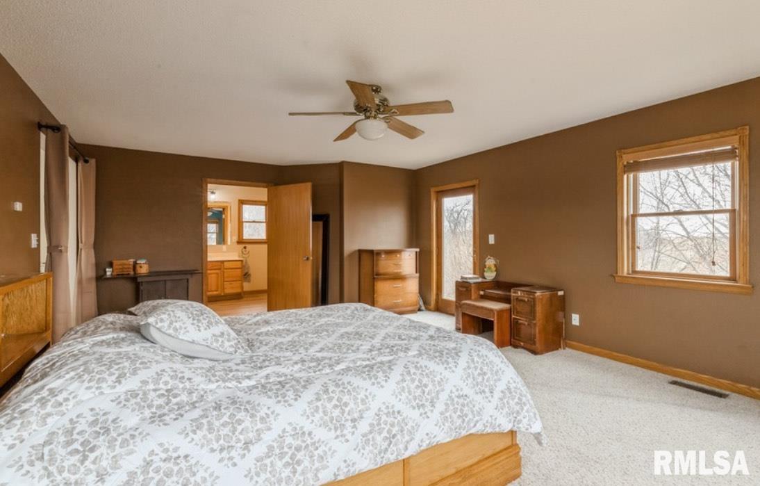 4460 160th Street Property Photo 22