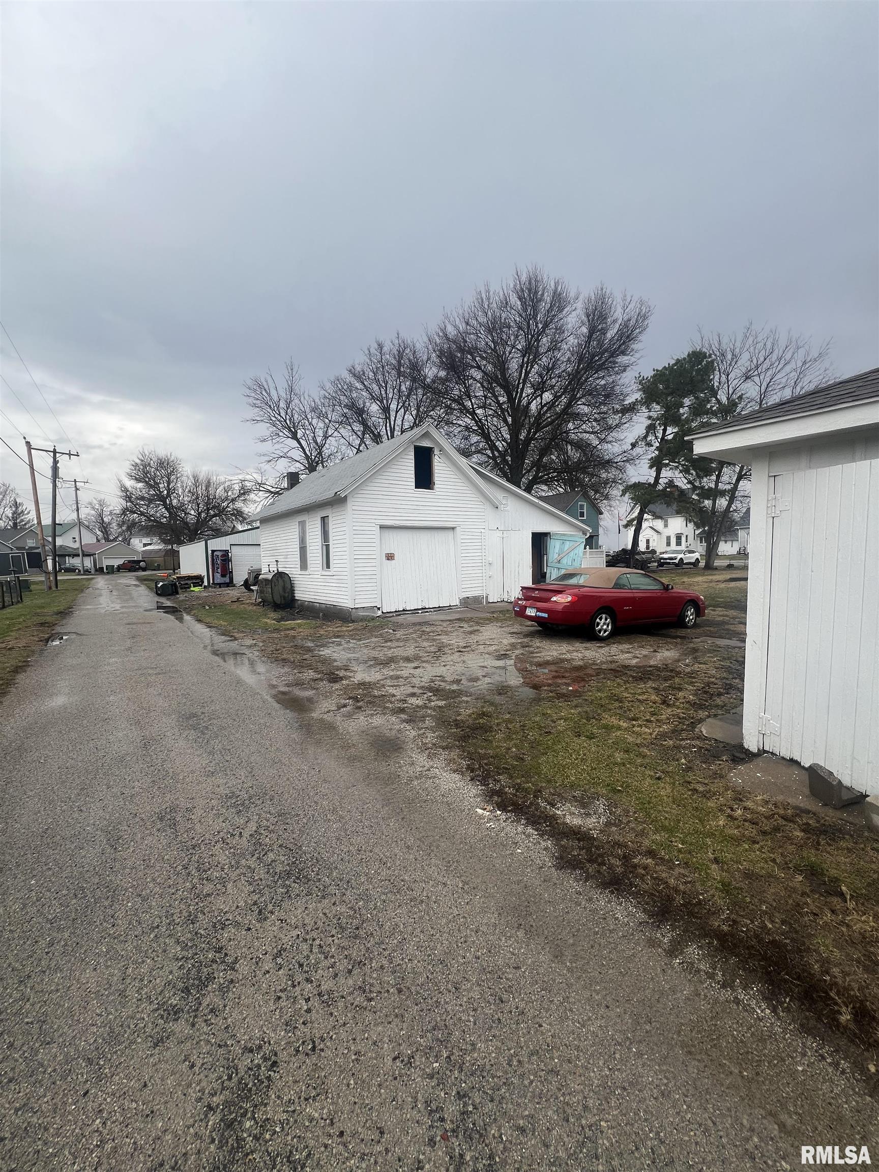 625 Main Street Property Photo 2