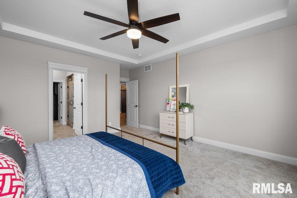 6986 Grove Crossing Property Photo 15