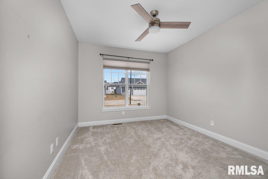 6986 Grove Crossing Property Photo 25