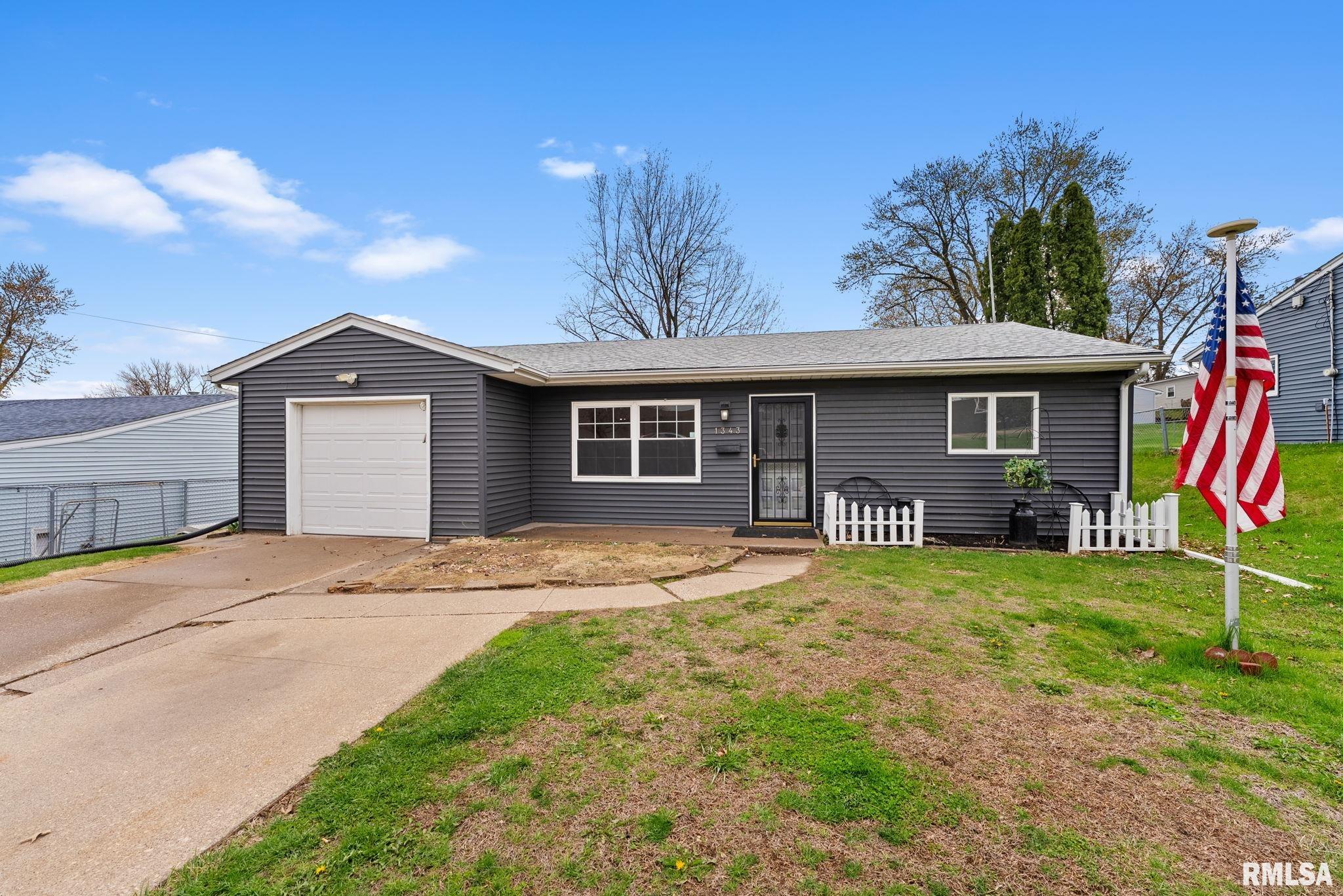 1343 W KIMBERLY Road