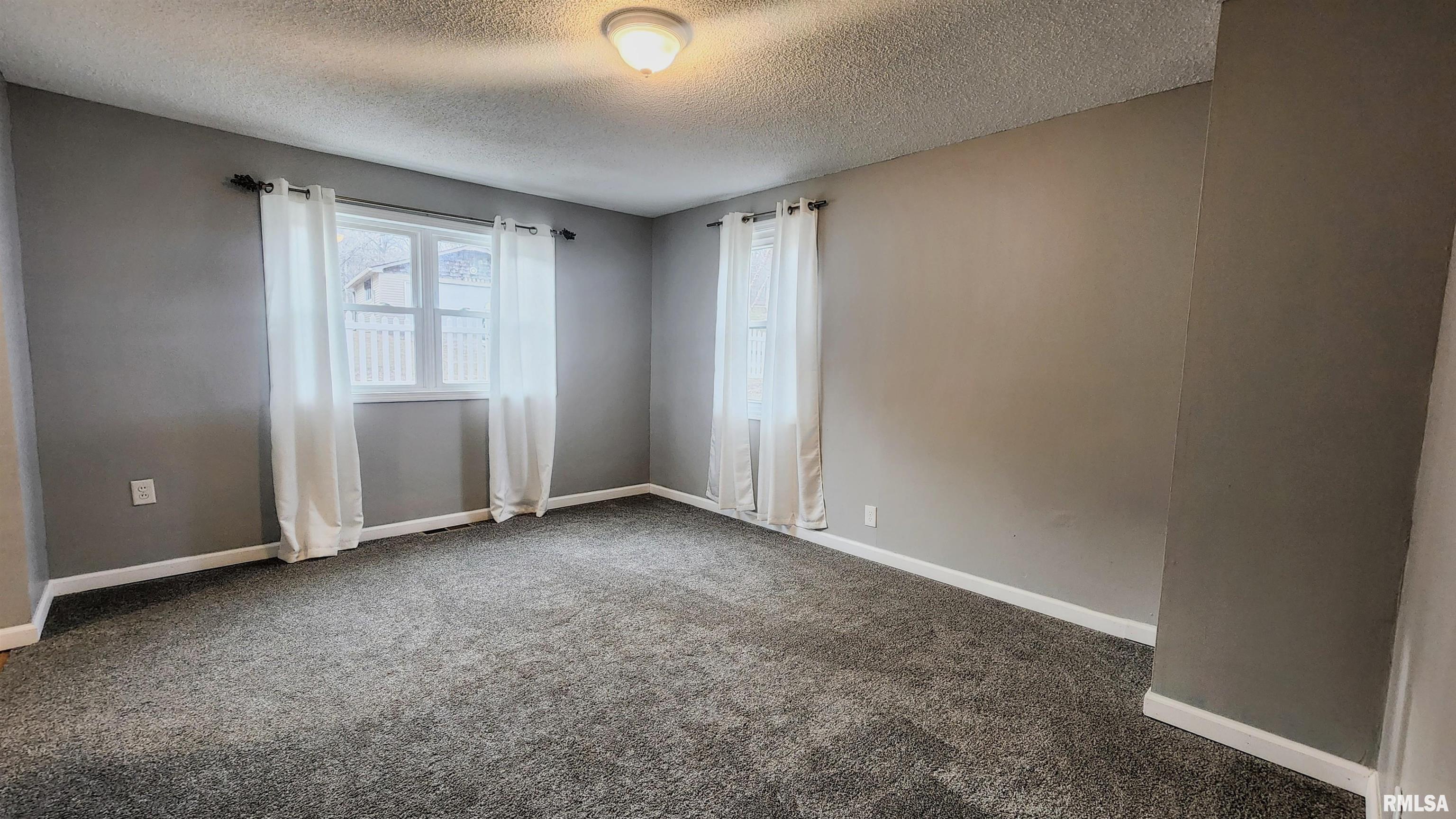 22690 282nd Avenue Property Photo 14