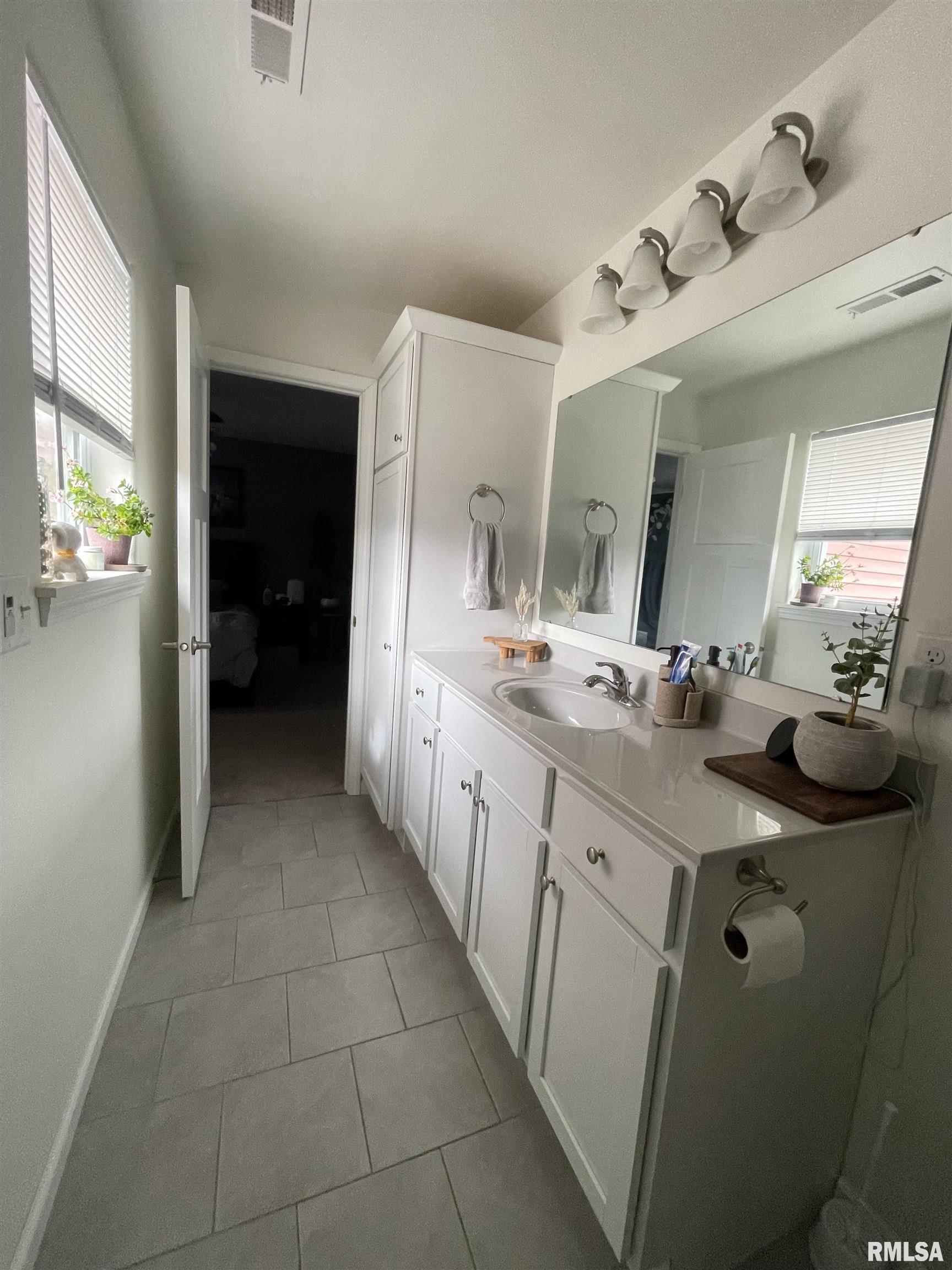 609 Dakota Avenue Property Photo 18