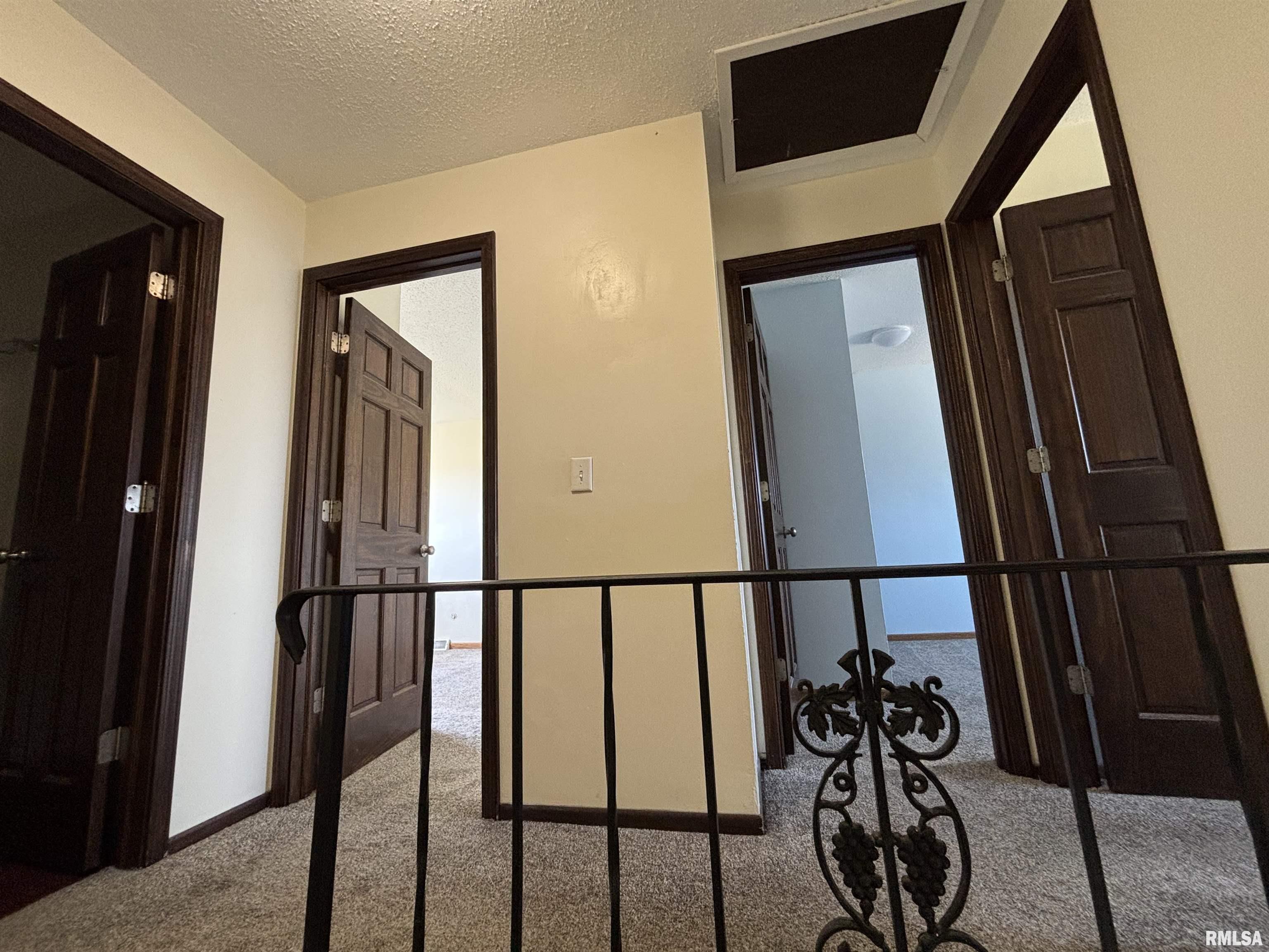 5503 N Linwood Avenue Property Photo 10