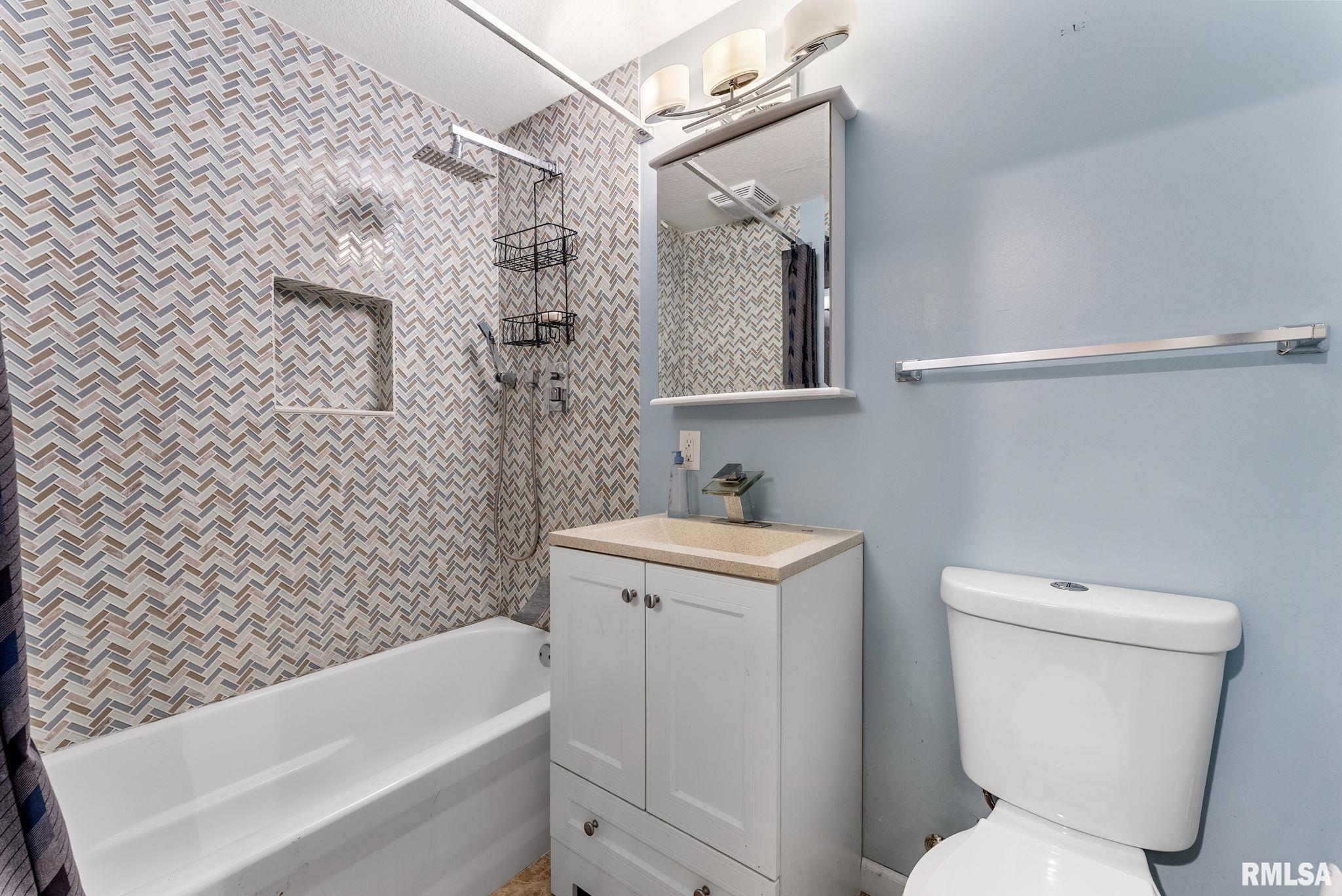 4928 Main Court Property Photo 29