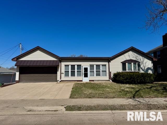 550 8th Avenue South Property Photo 1