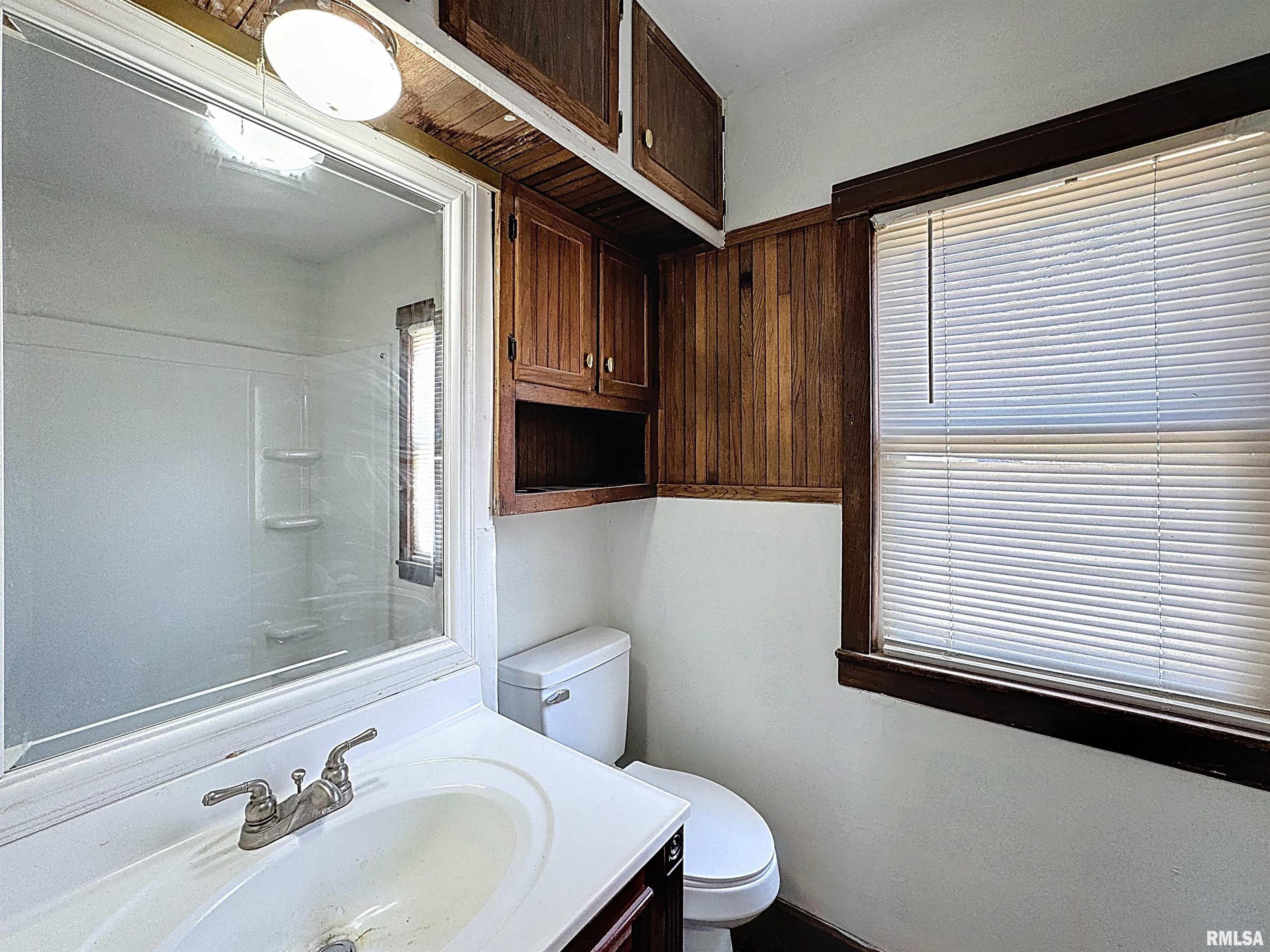 211 106th Avenue West Property Photo 18