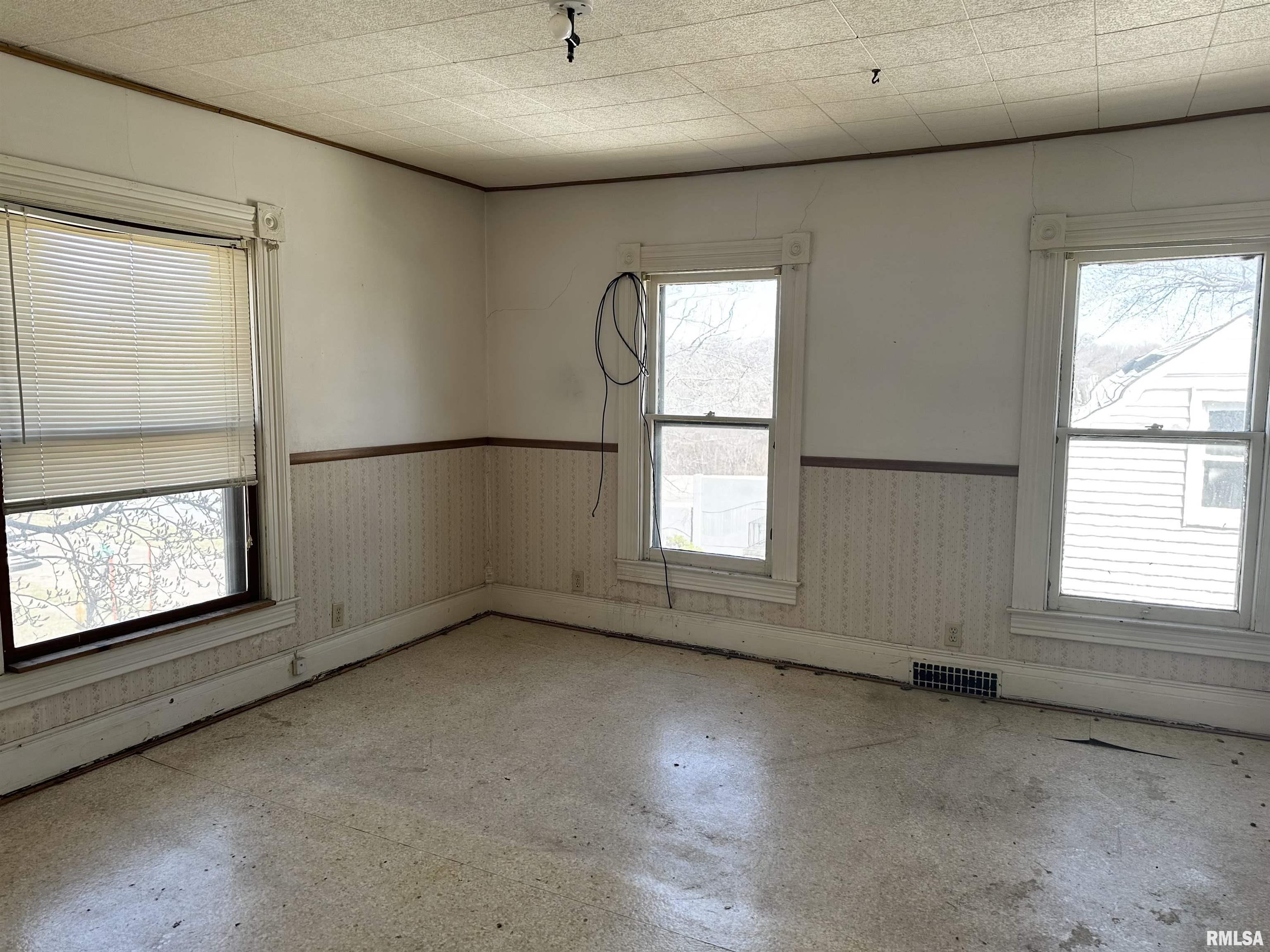 1812 11th Avenue Property Photo 16