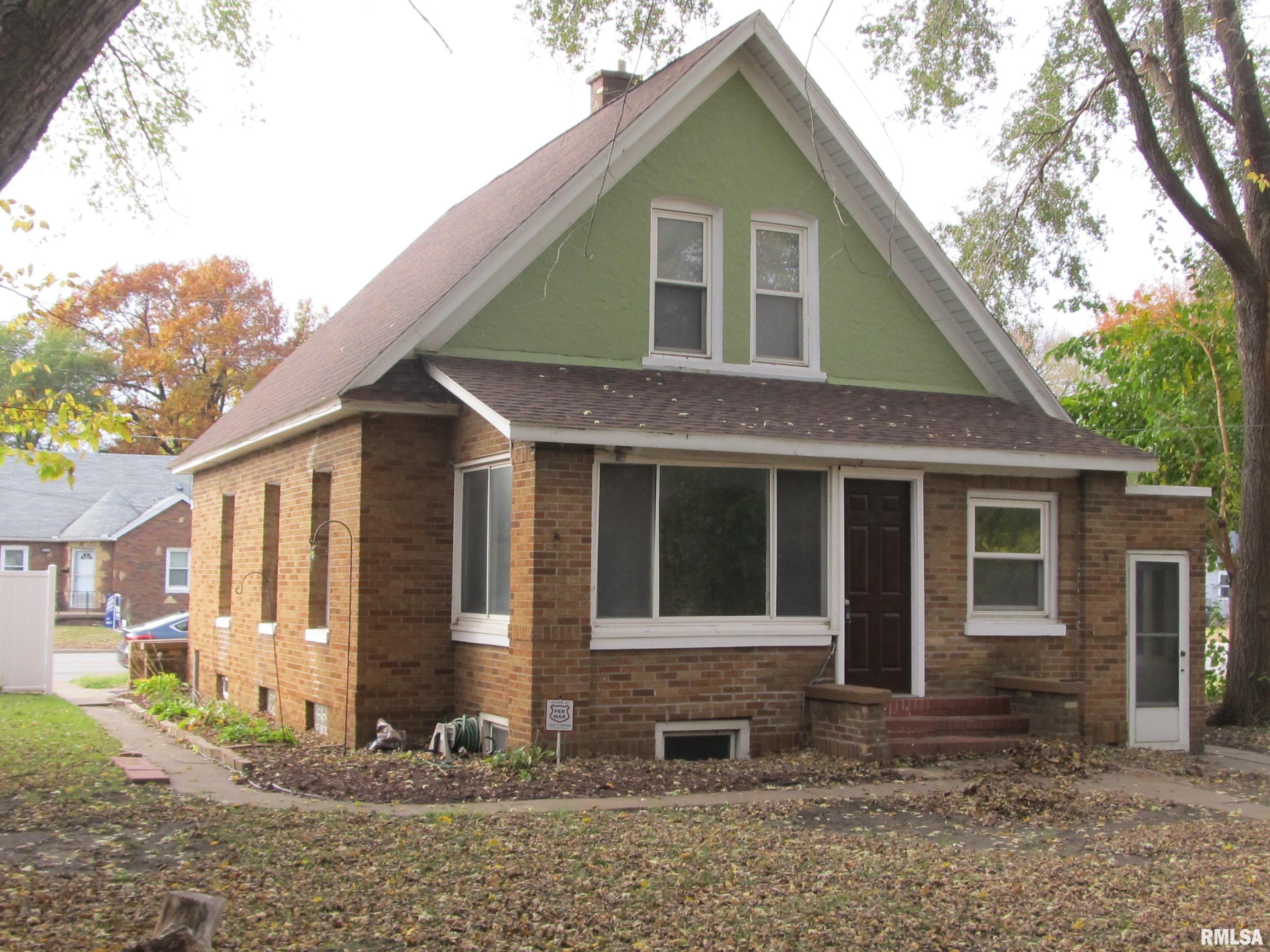 2423 11th Street Property Photo