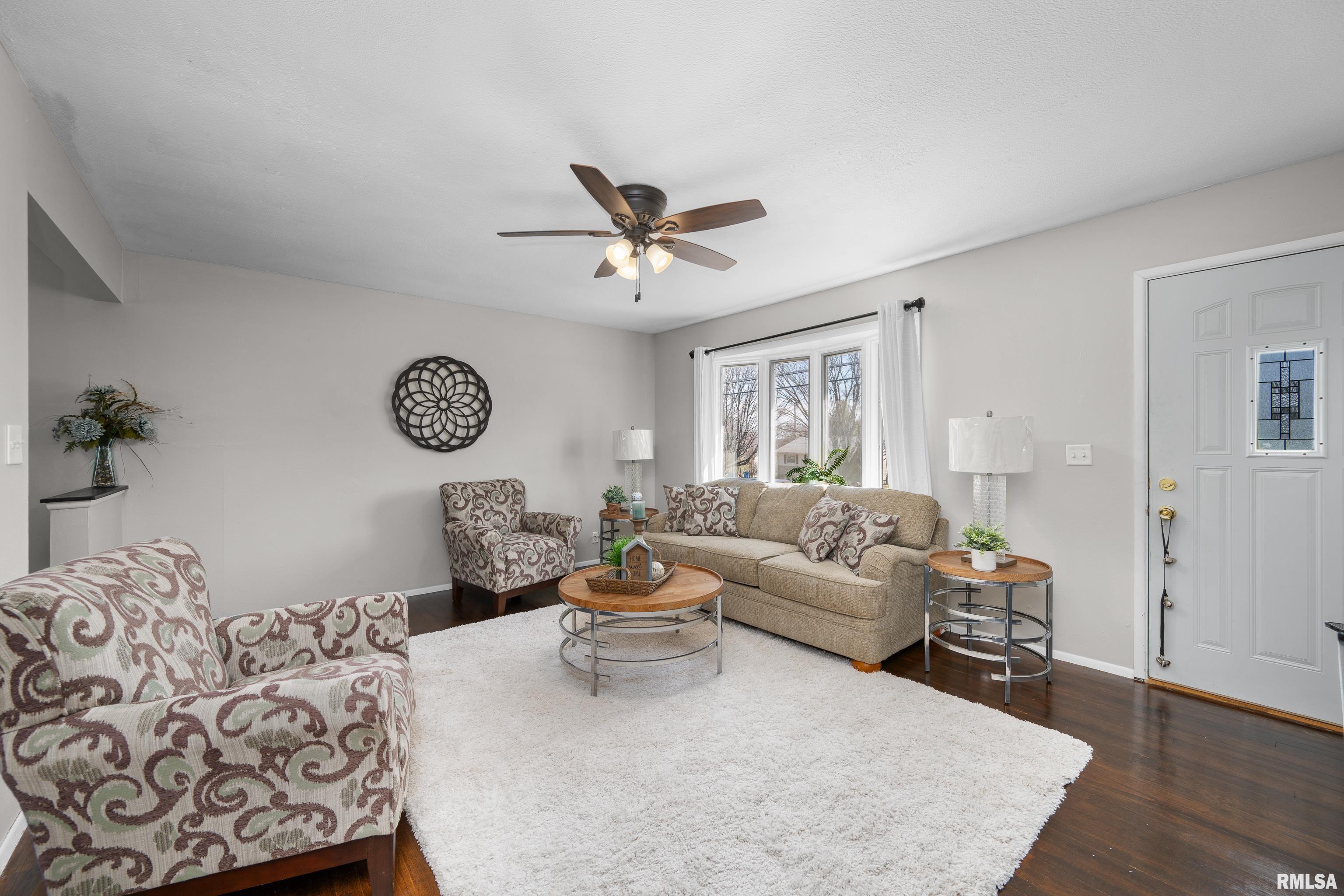 917 Wisconsin Street Property Photo 4