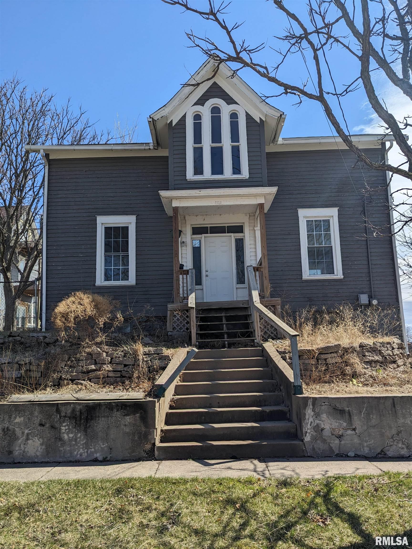 229 Washington Street Property Photo 1