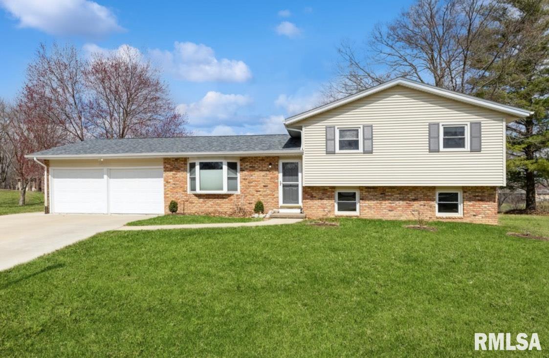 14 Park Avenue Court Property Photo 1