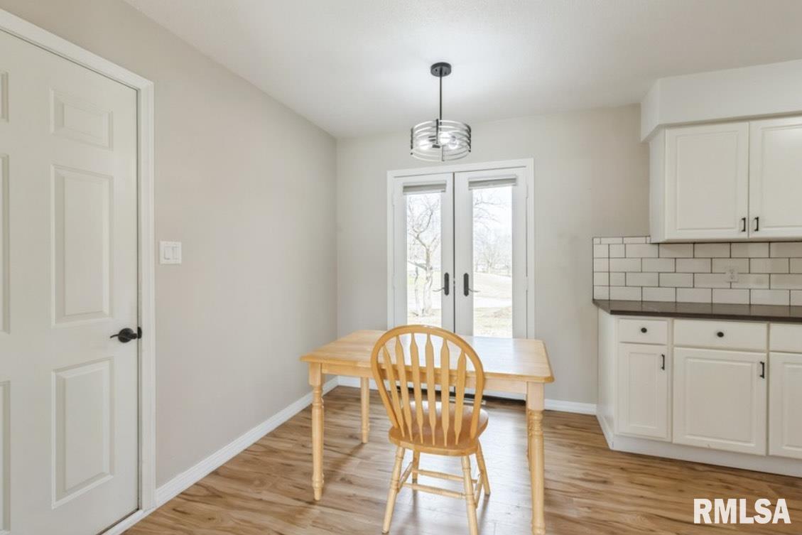 14 Park Avenue Court Property Photo 16