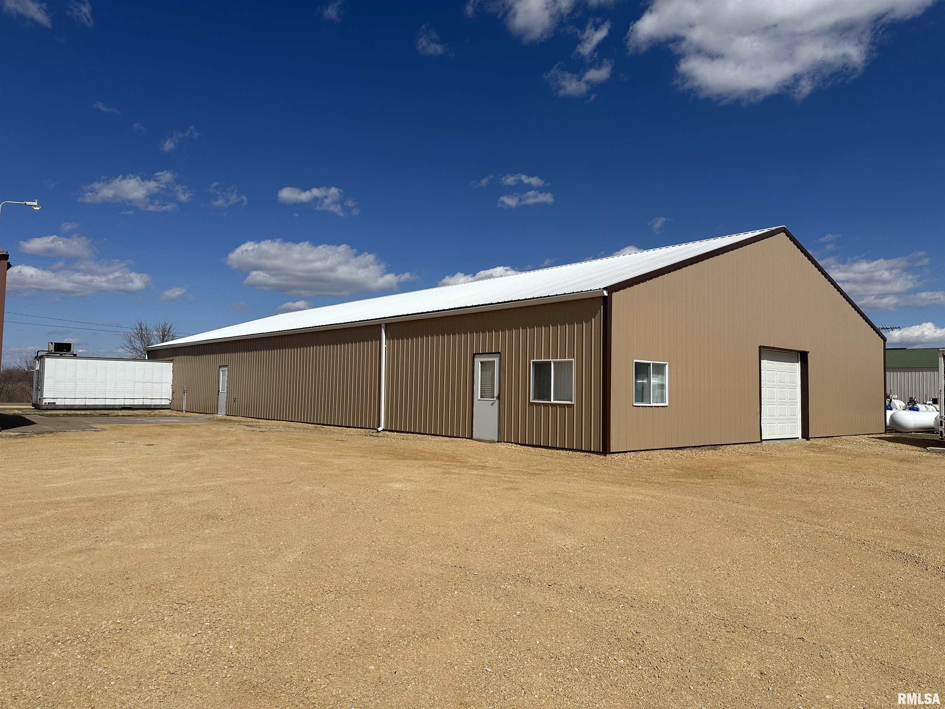212 Manufacturing Drive Property Photo