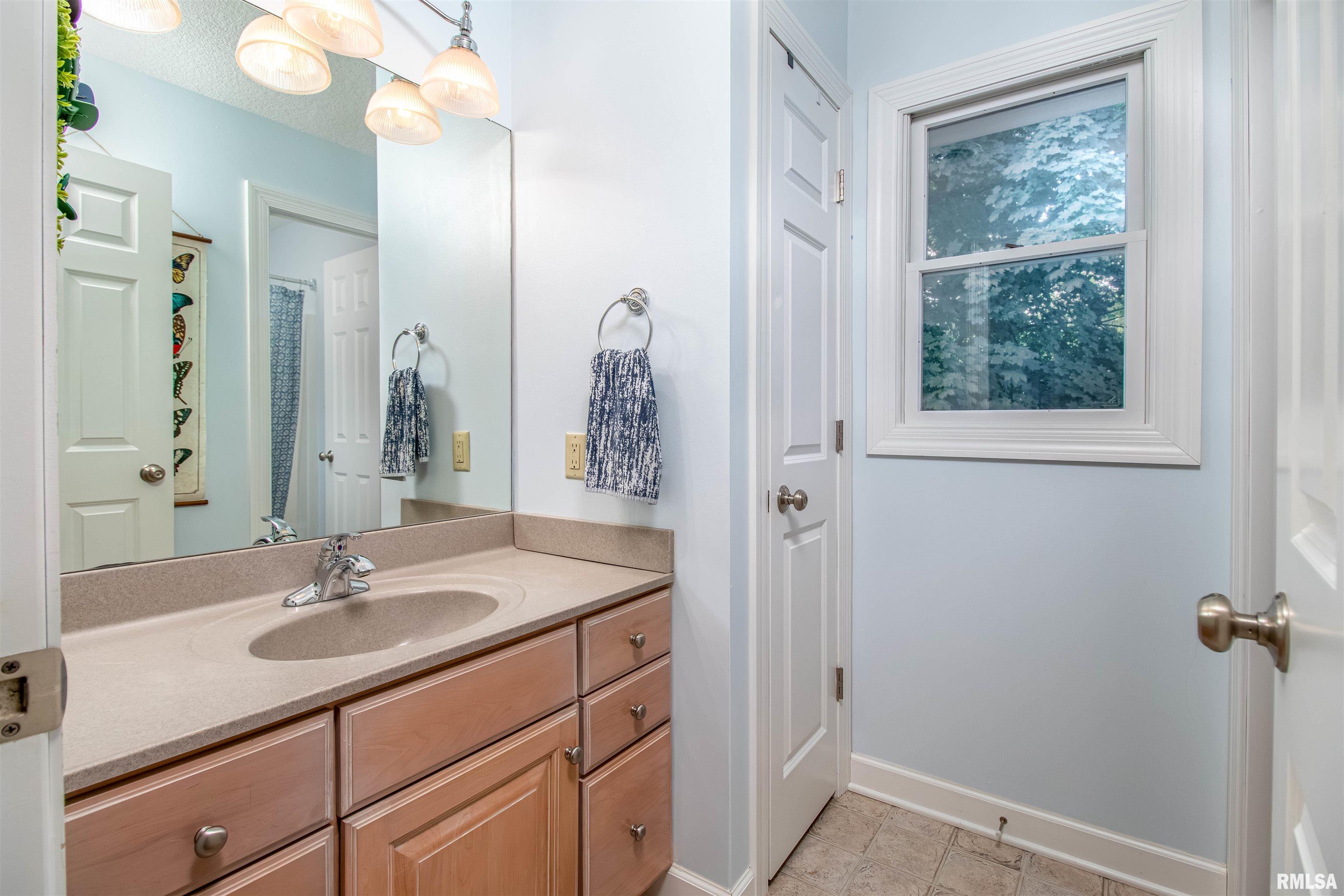 216 Hillcrest Avenue Property Photo 24