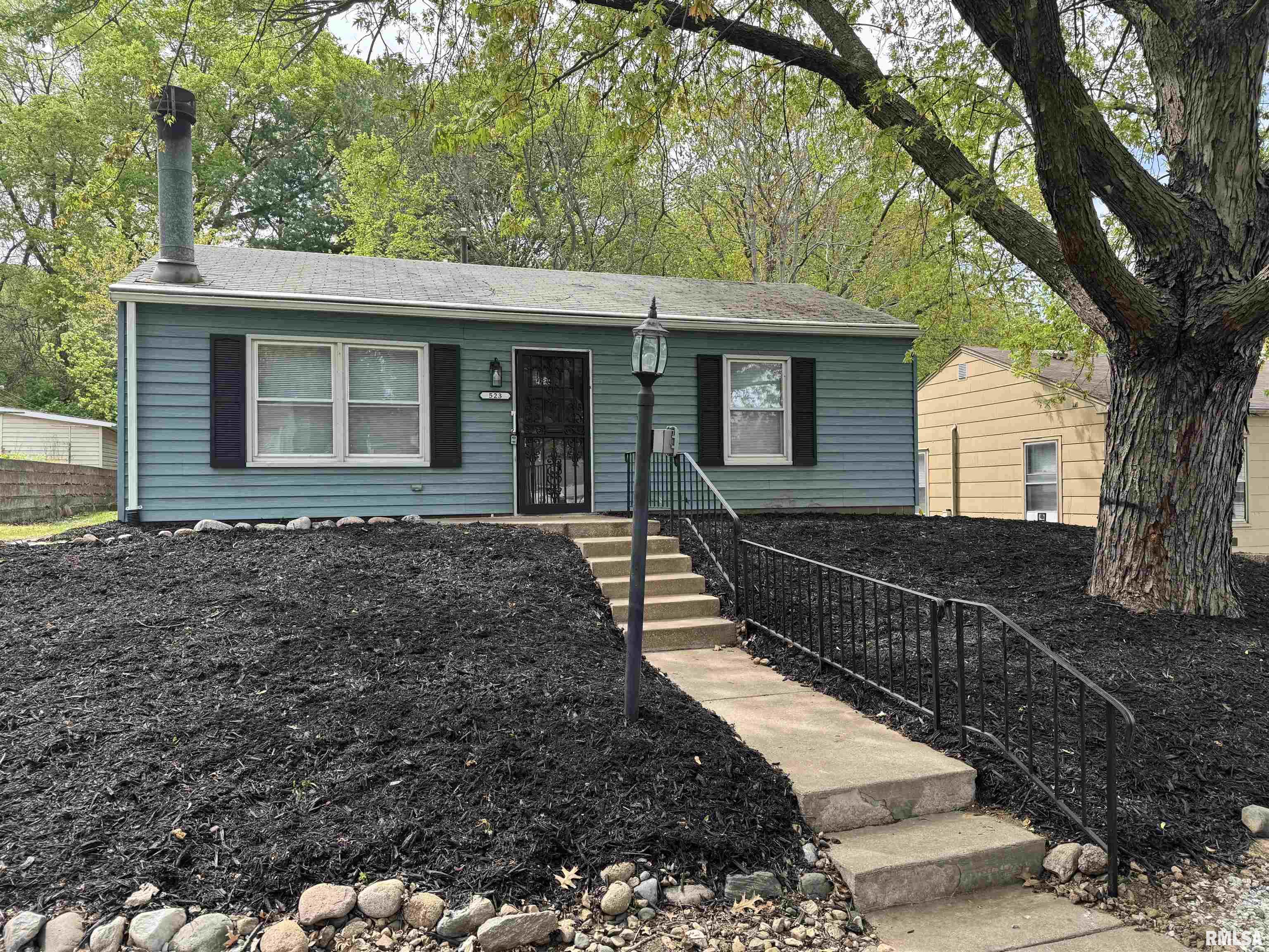 523 37th Street Property Photo 1