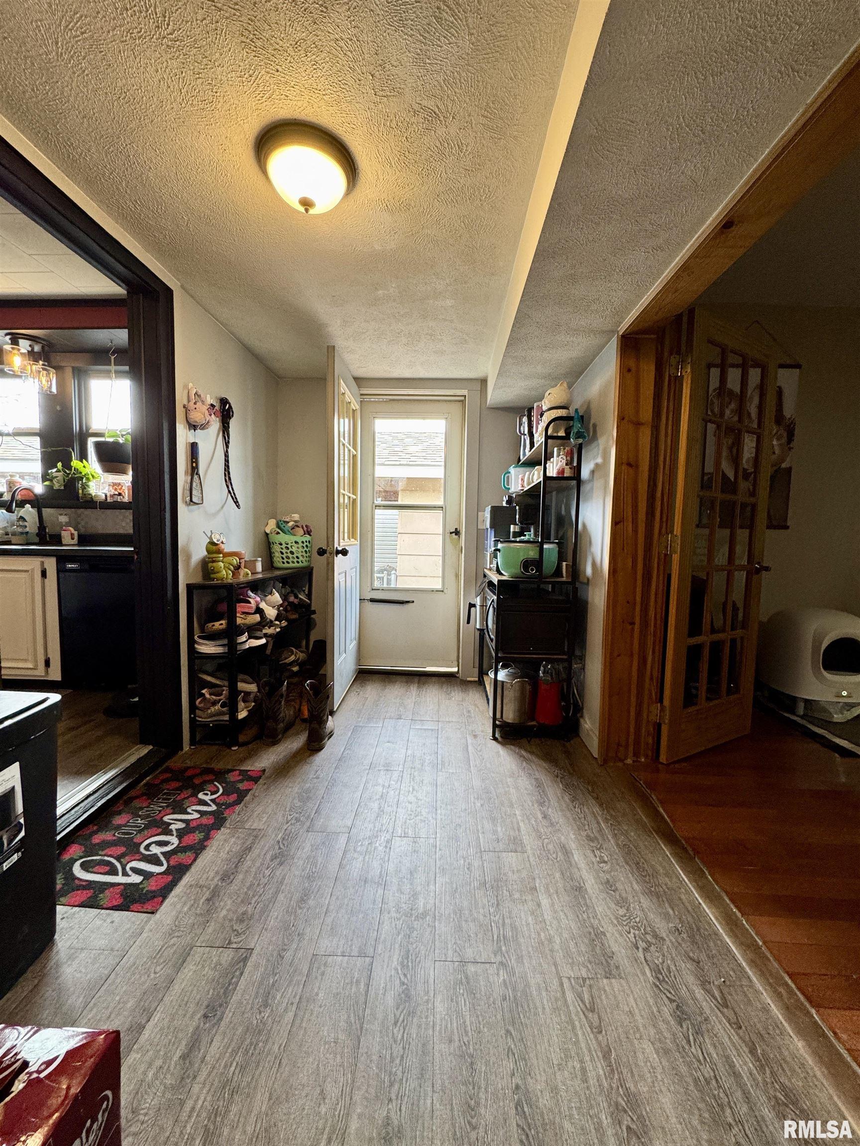 105 Elm Street Property Photo 12