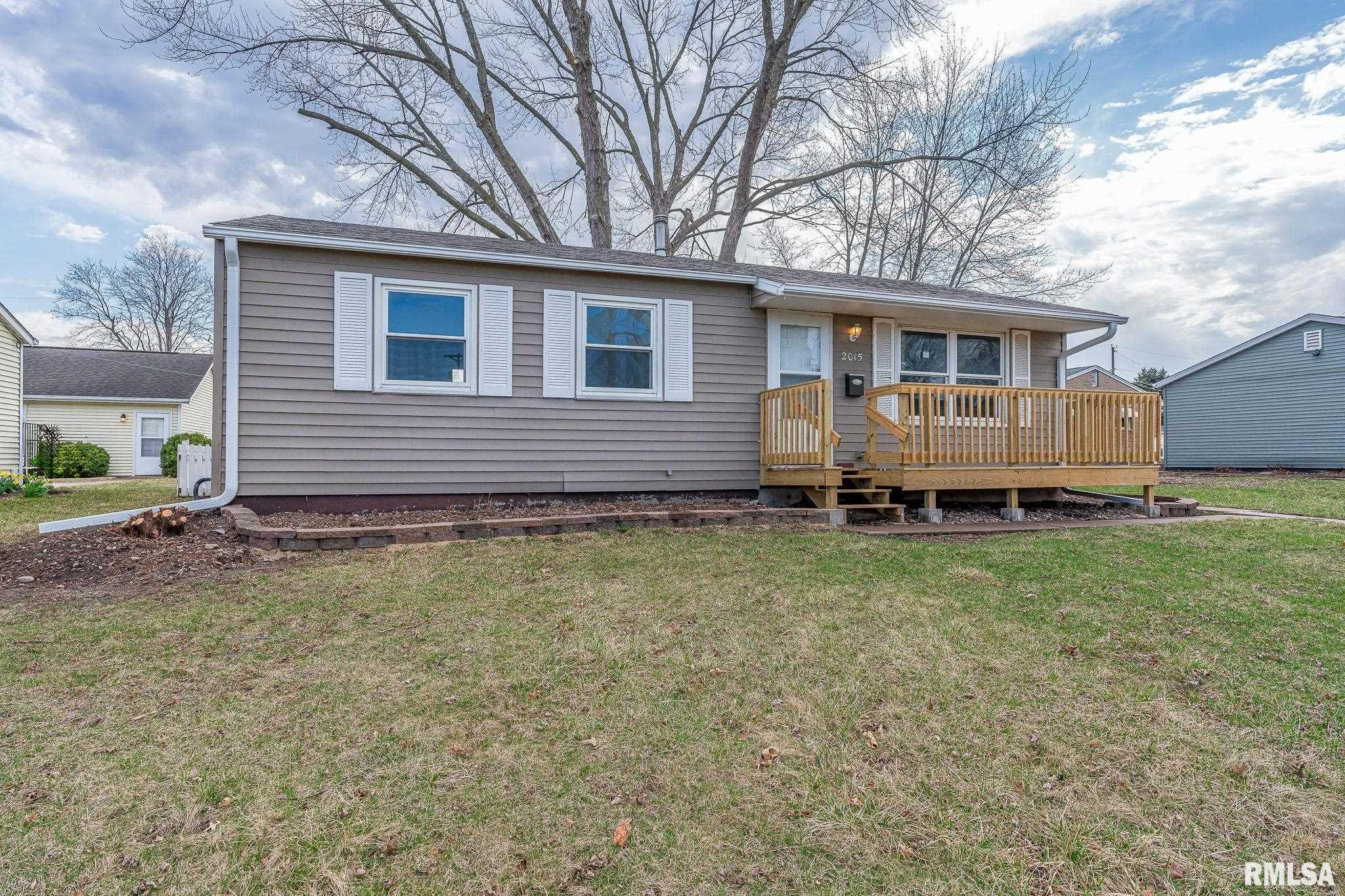 2015 N Linwood Avenue Property Photo 1