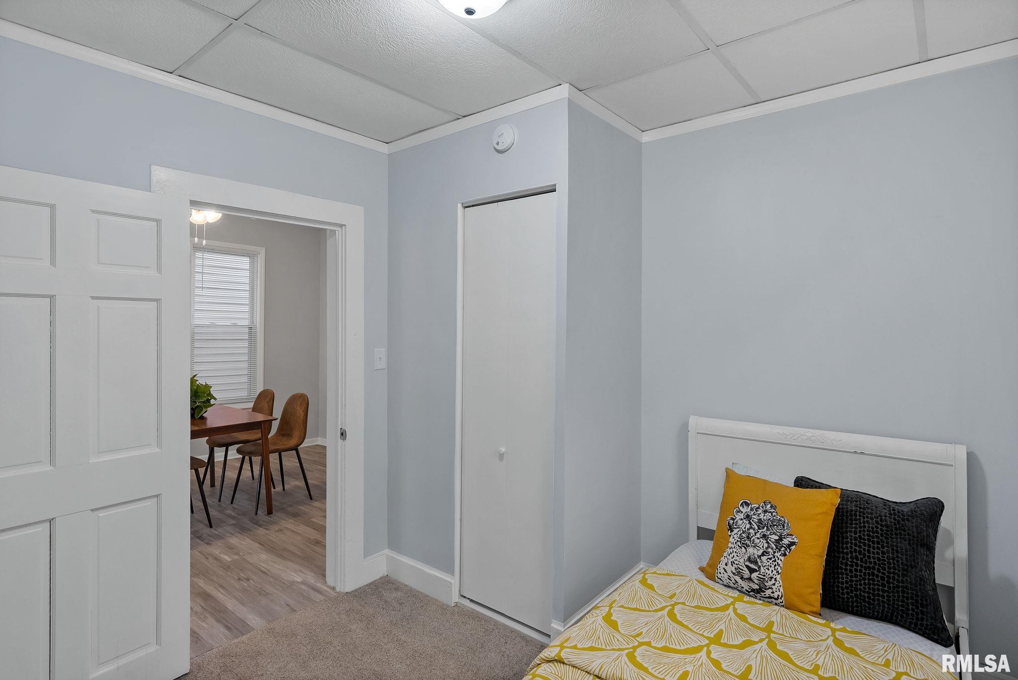 2018 W 1st Street Property Photo 7