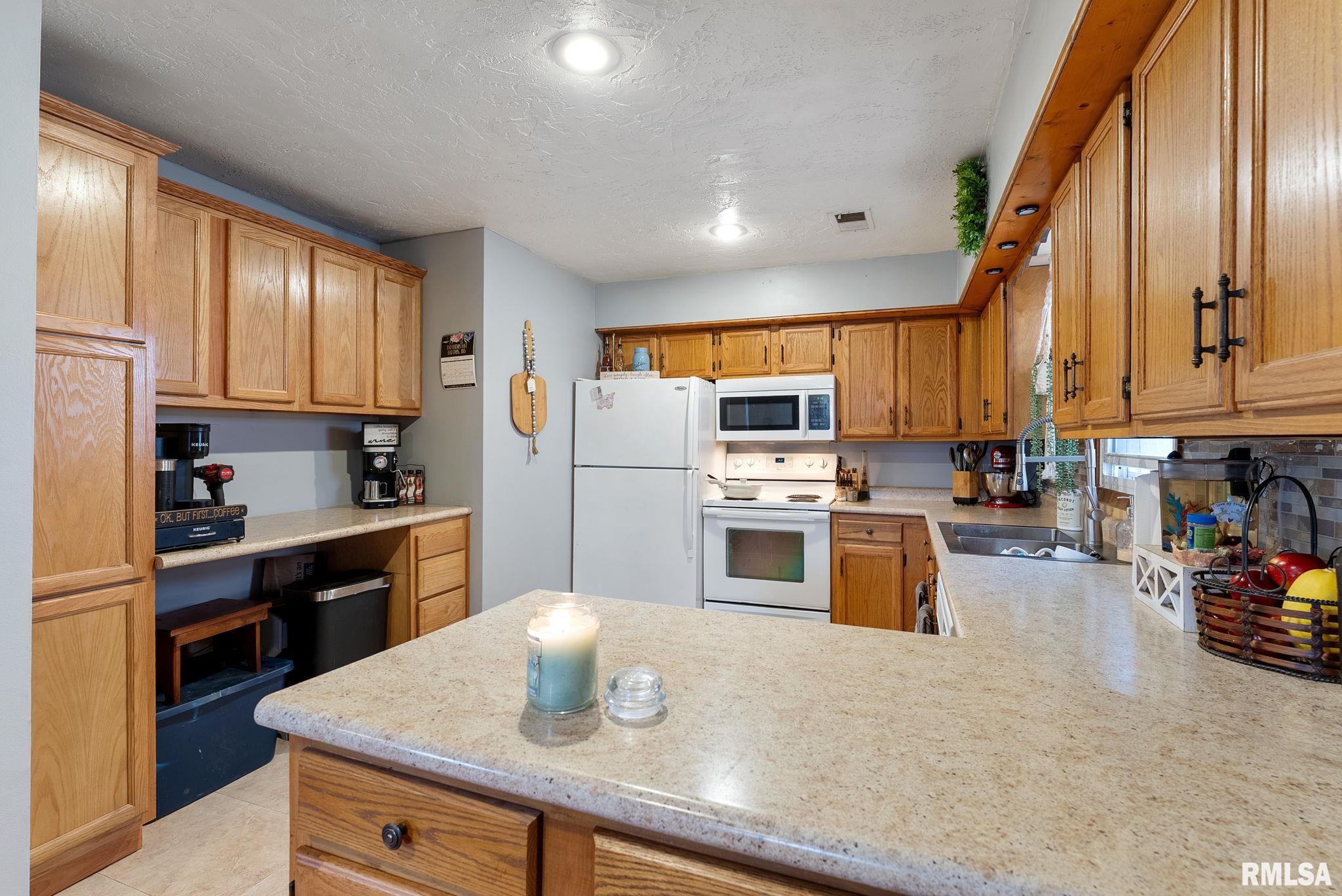 1014 3rd Street Property Photo 9