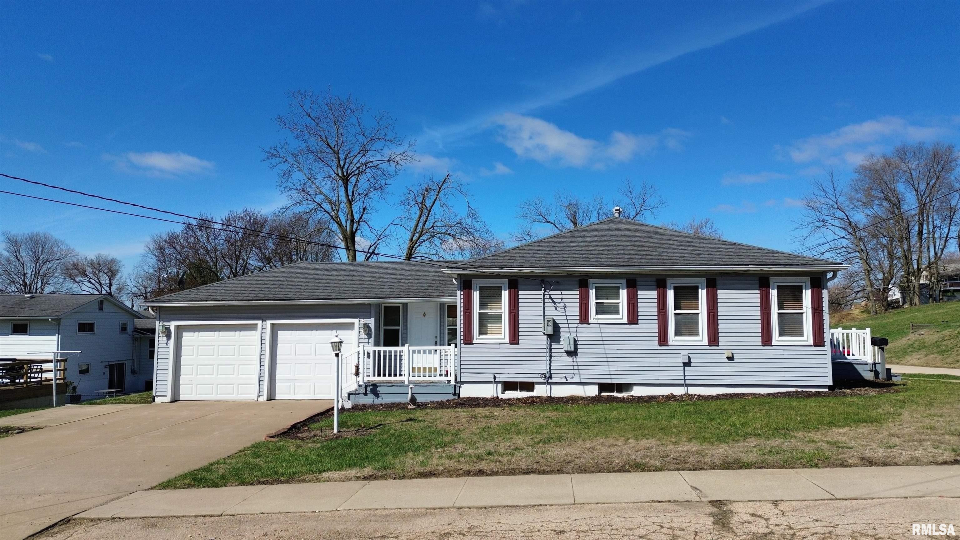 716 7th Avenue Property Photo 2