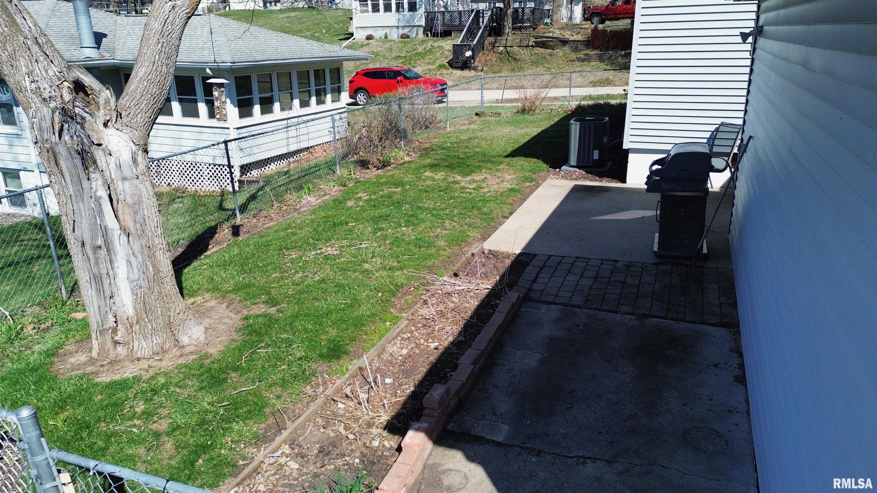 716 7th Avenue Property Photo 10