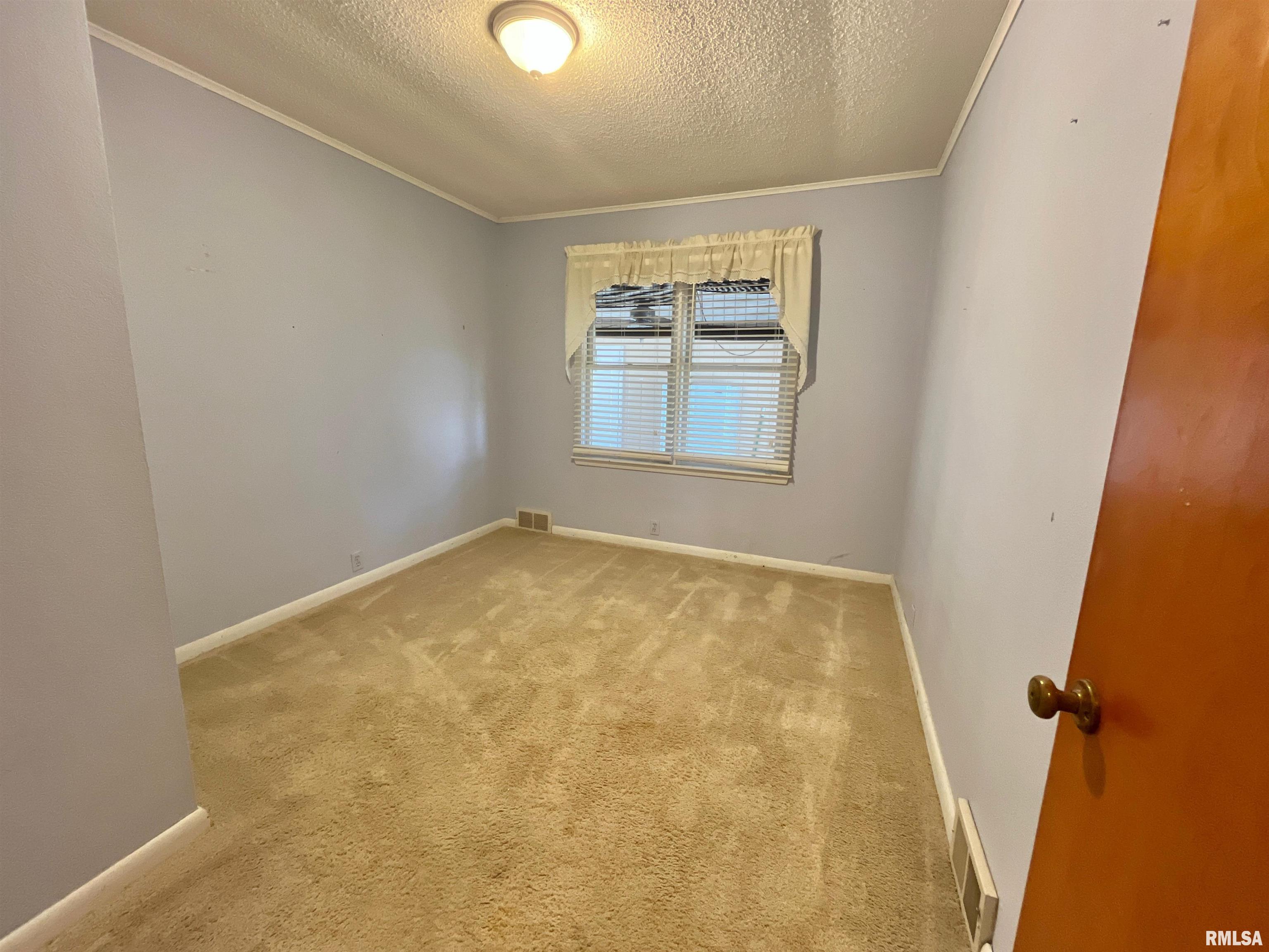 716 7th Avenue Property Photo 19