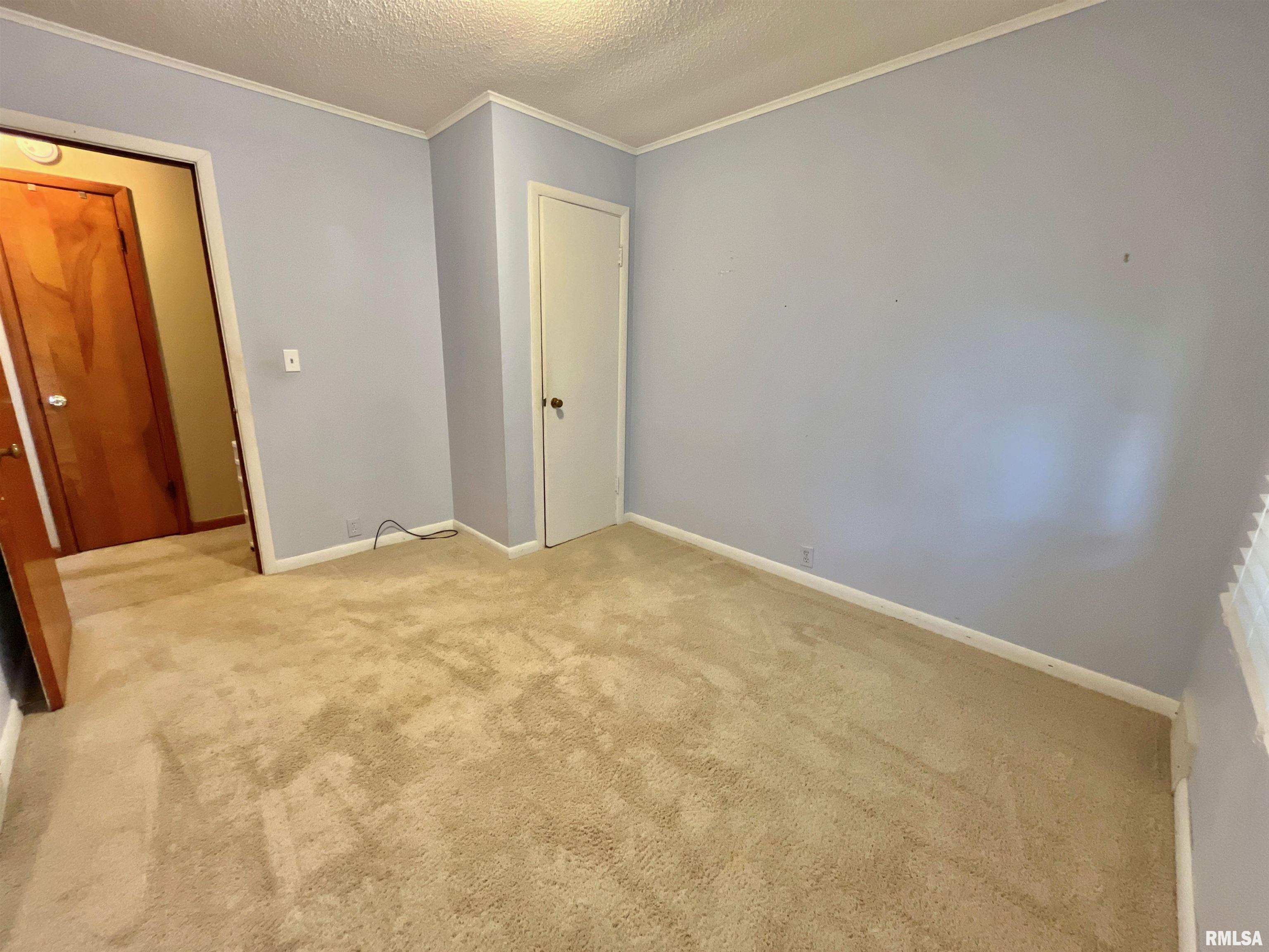 716 7th Avenue Property Photo 20