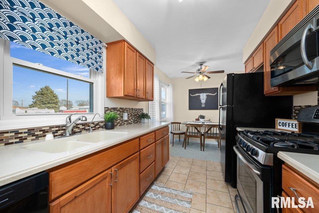 504 6th Avenue Property Photo 16