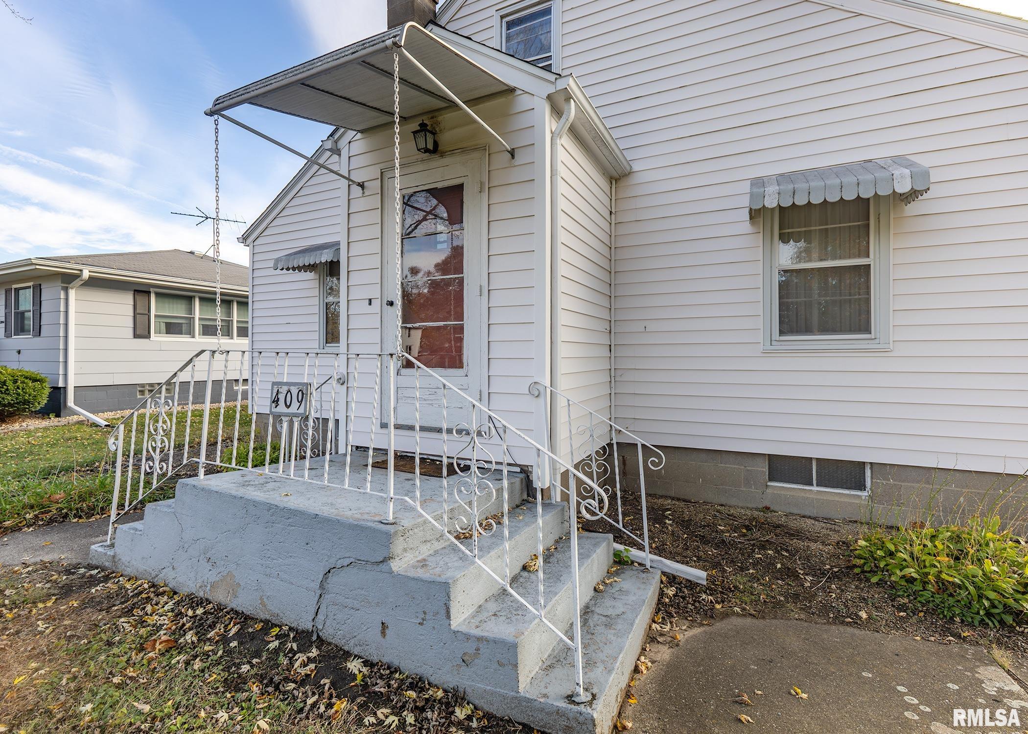 409 S Depot Street Property Photo 4