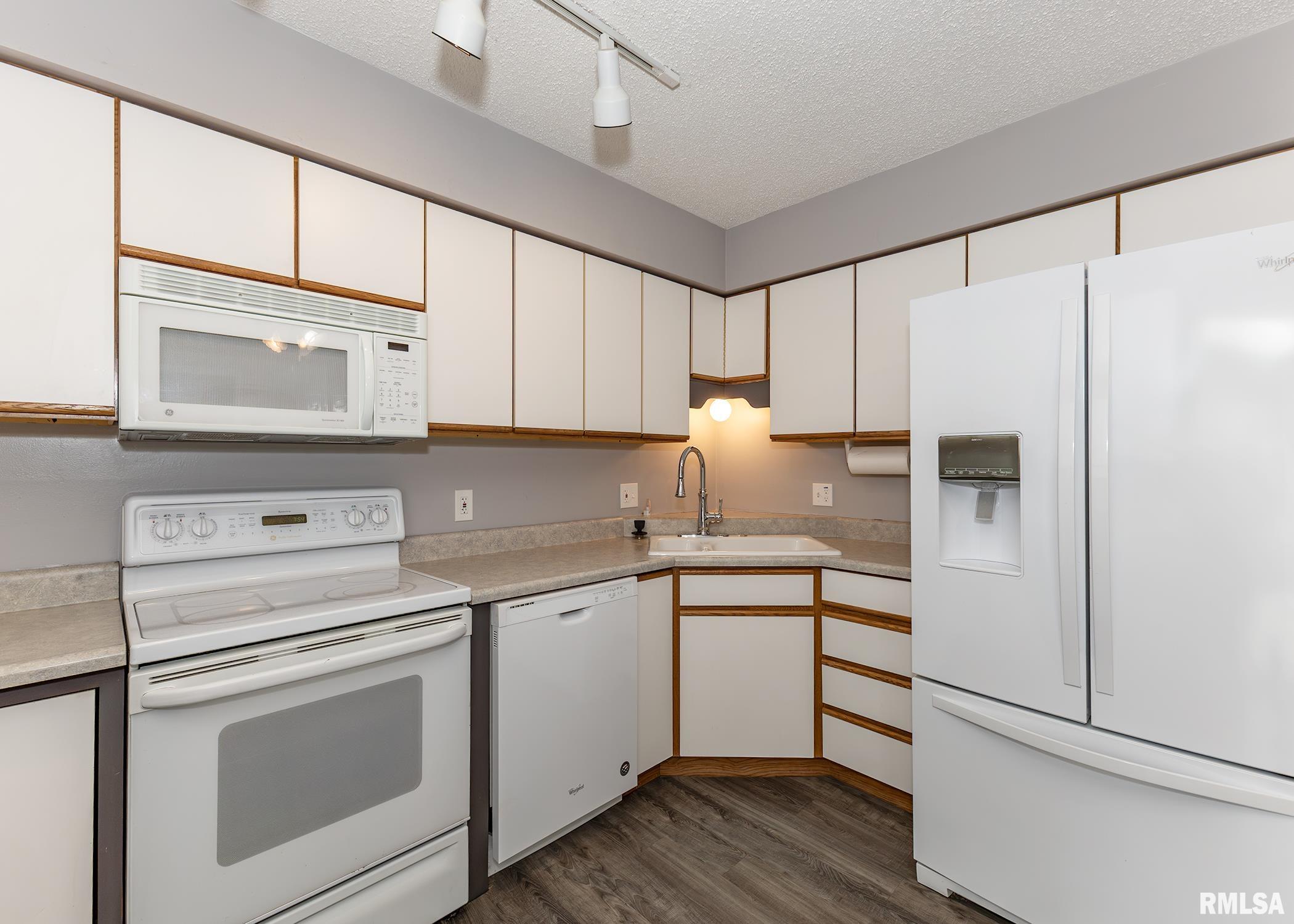 1446 18th Avenue Property Photo 10