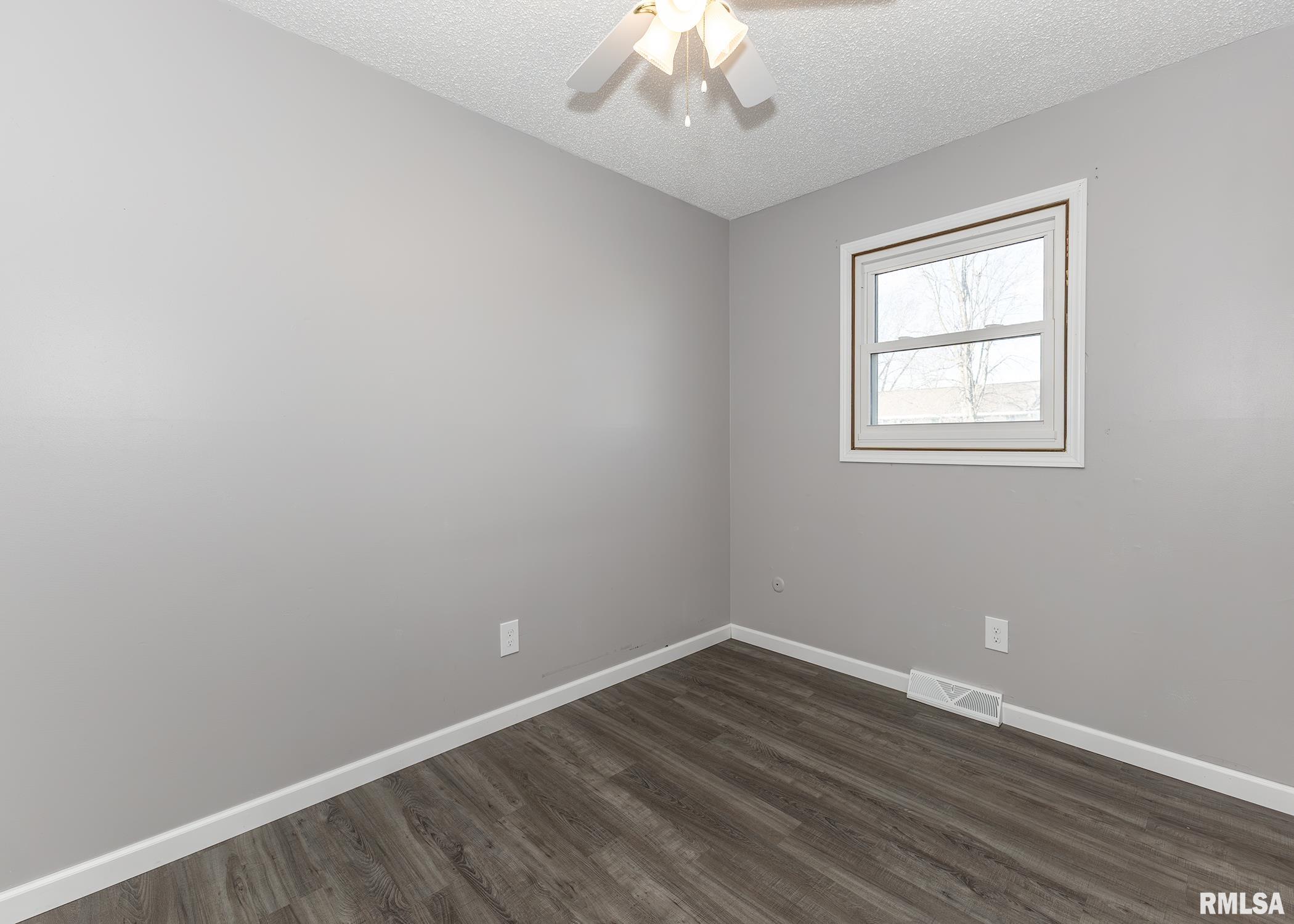 1446 18th Avenue Property Photo 17