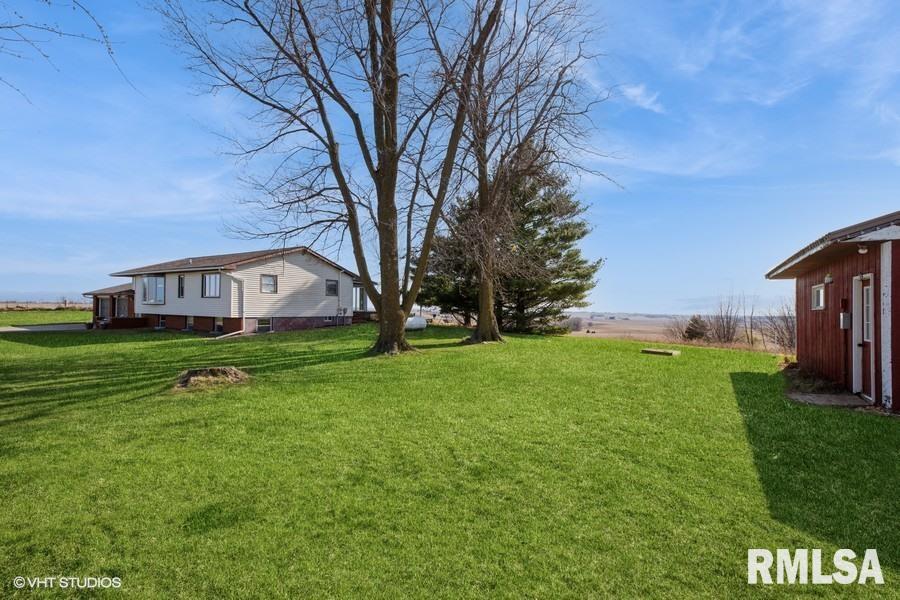 3827 Highway 136 Property Photo 6