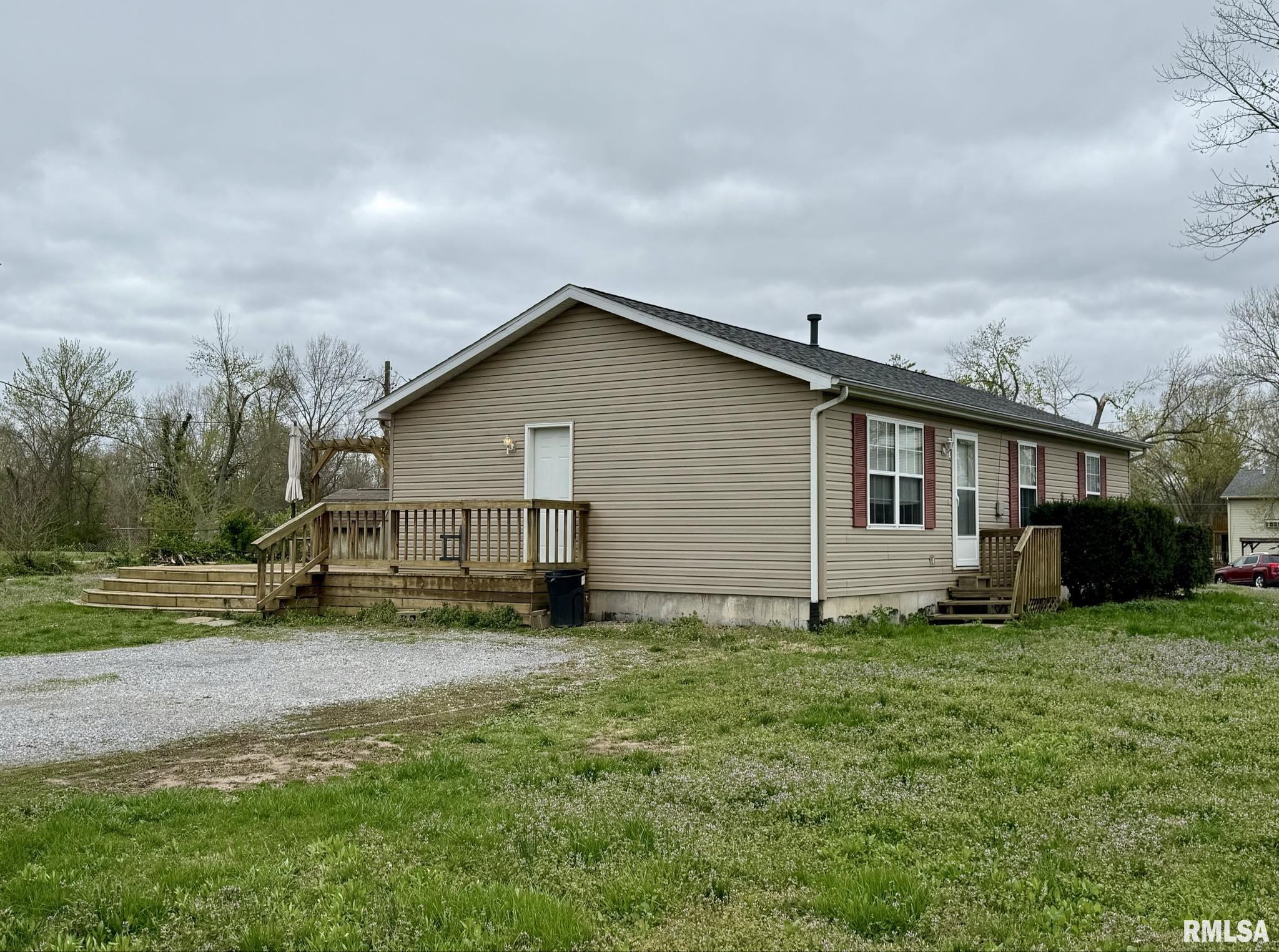 803 Dale Street Property Photo 3