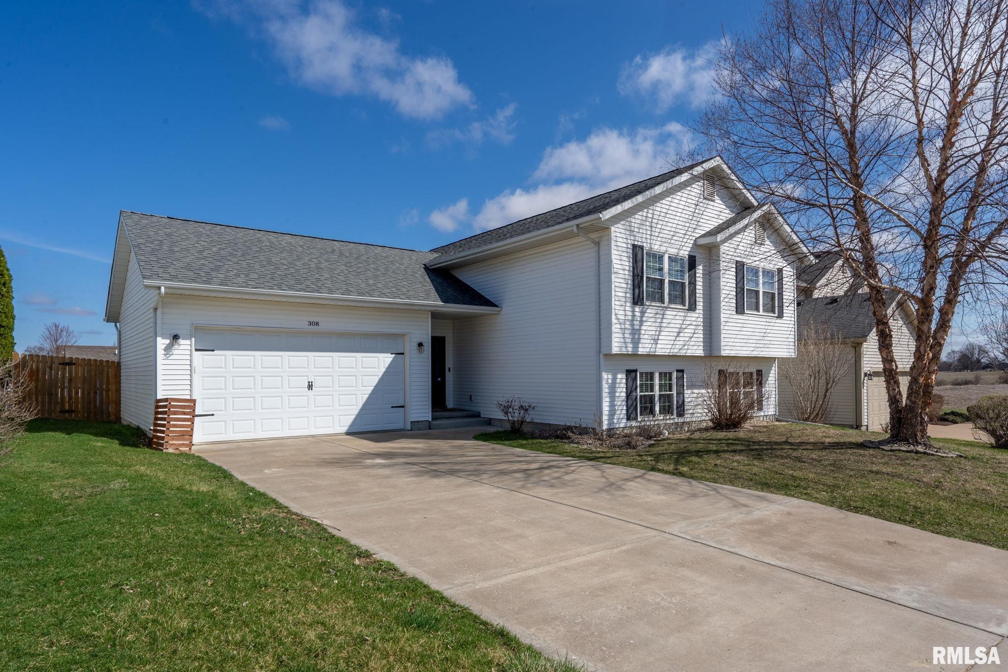 308 Portage Way Property Photo 2