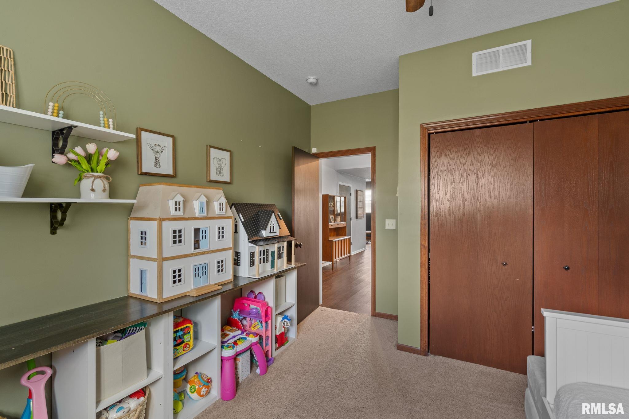 308 Portage Way Property Photo 25